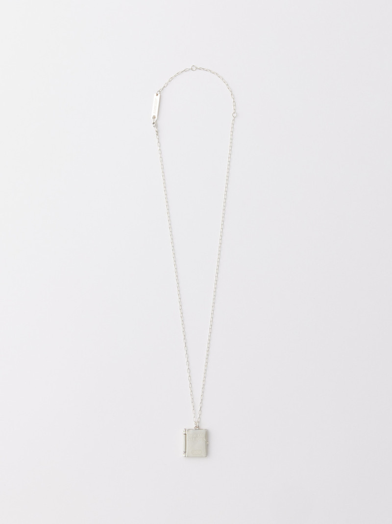 Ambush SOCIAL STUDIES LOCKET NECKLACE outlook