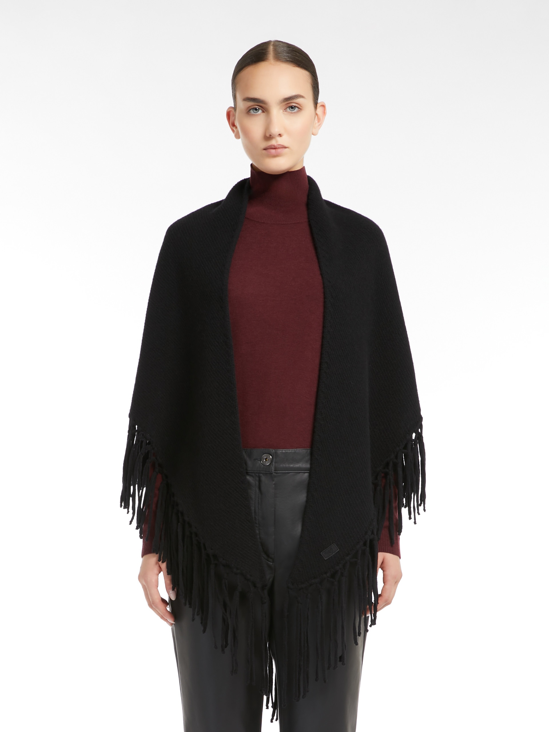 TORNADO Triangular wool shawl - 2