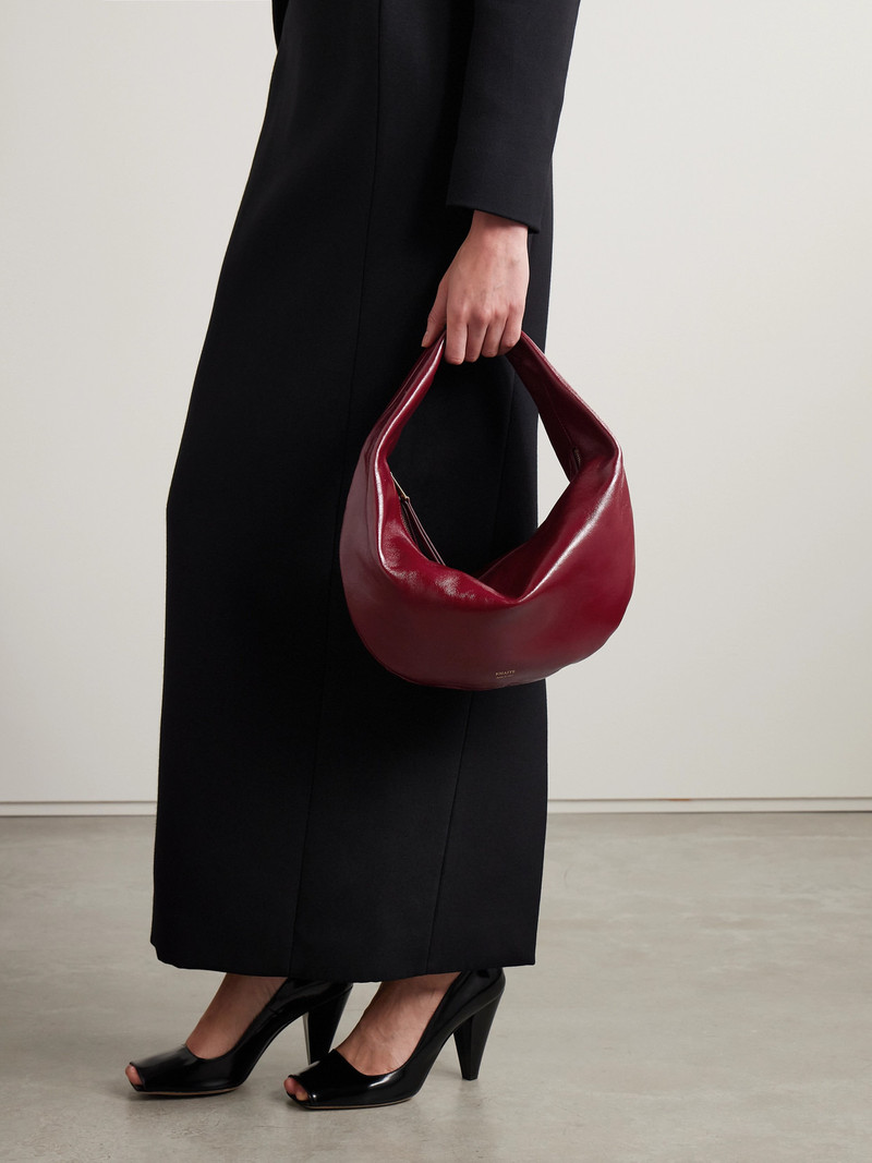 KHAITE Olivia Medium Crinkled Patent-leather Tote outlook