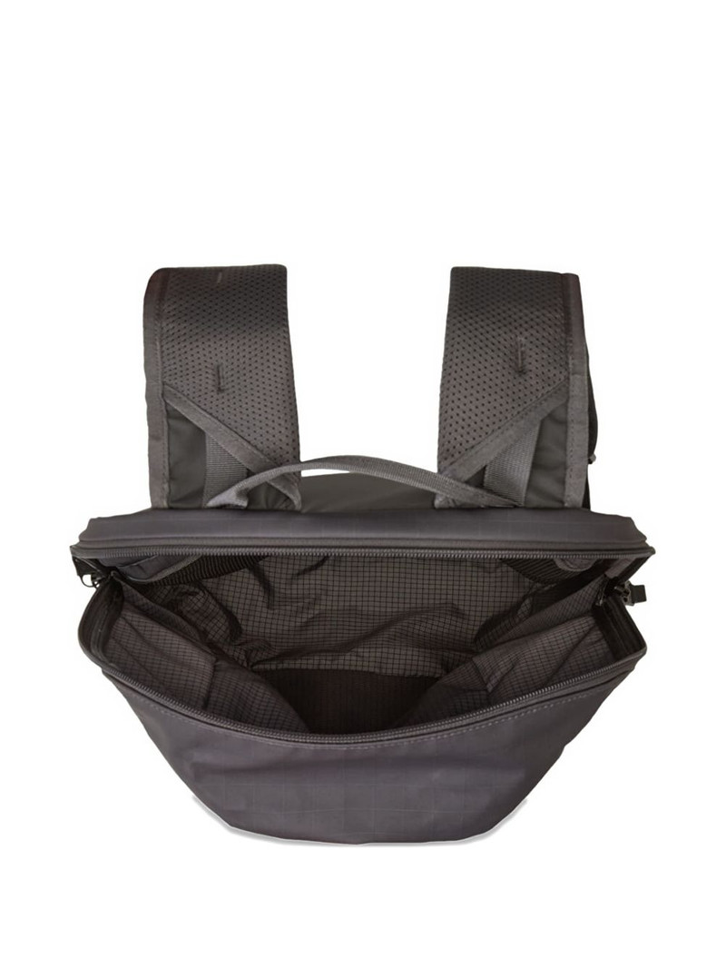 ripstop bungee-cord backpack 3