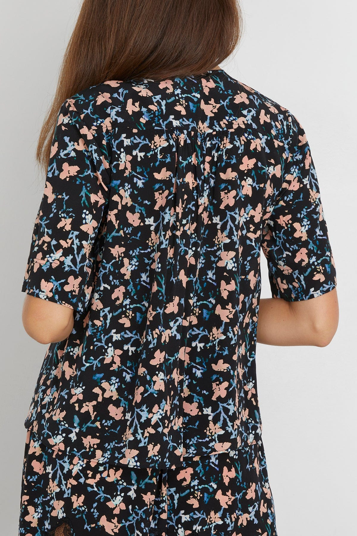 Calla Short Sleeve Top in Nocturne - 4
