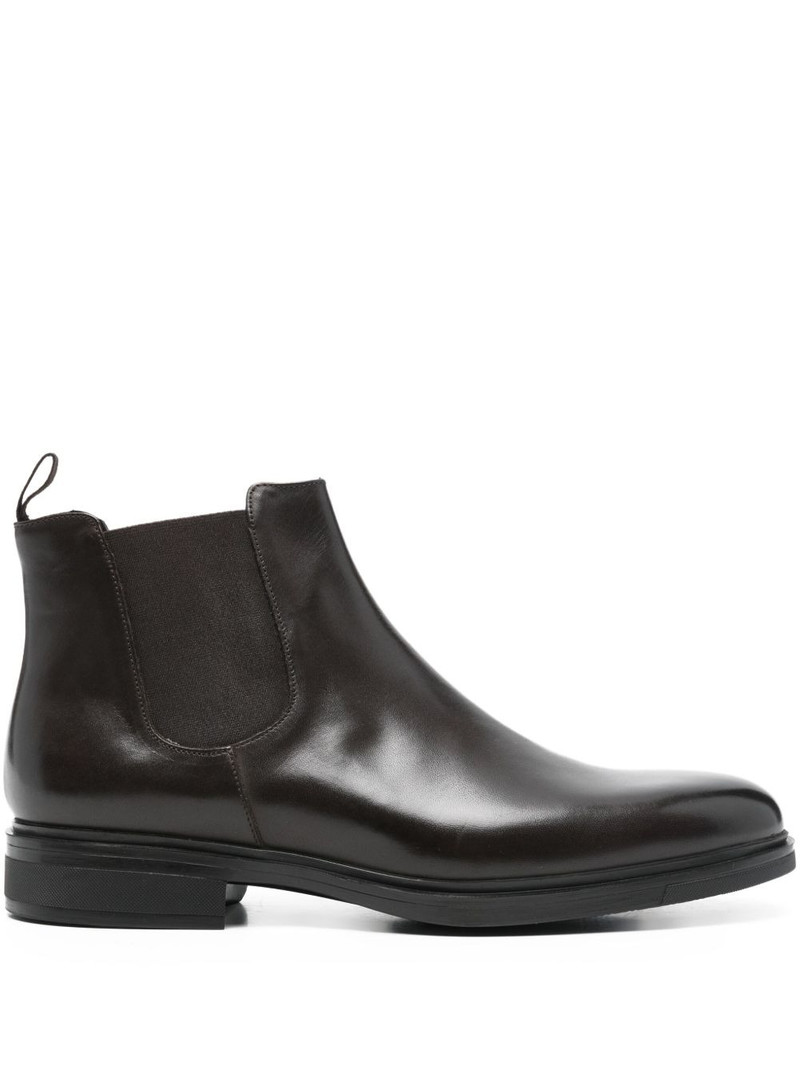 pull-tab Chelsea boots 1