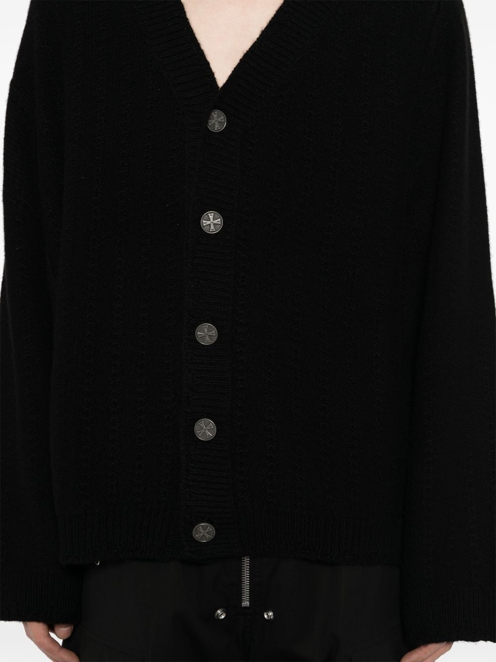 V-neck cardigan - 5