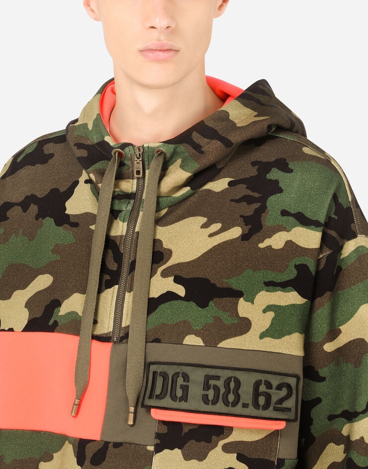 Camouflage-print jersey hoodie - 6