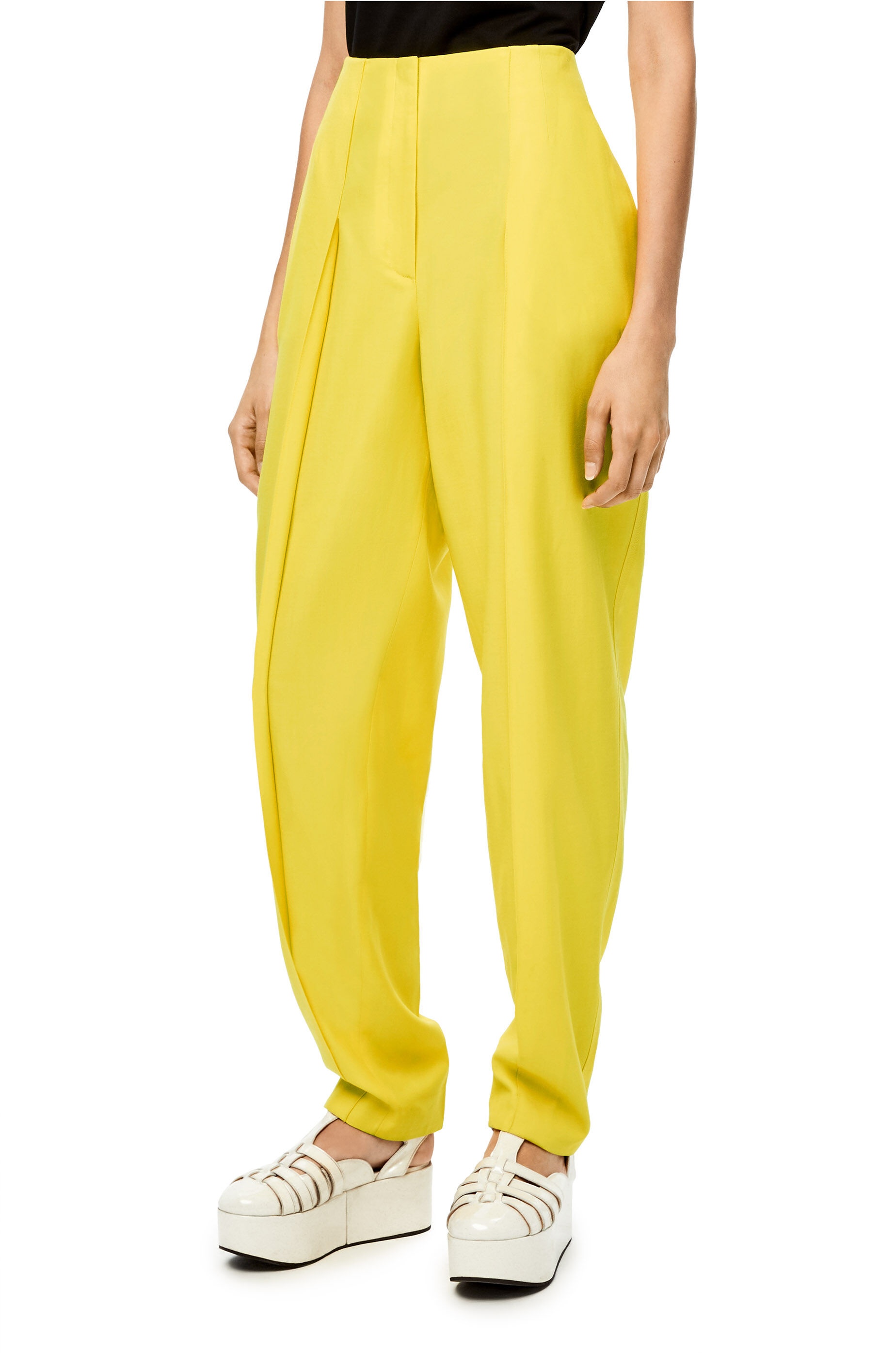 Pleated carrot trousers in wool - 3