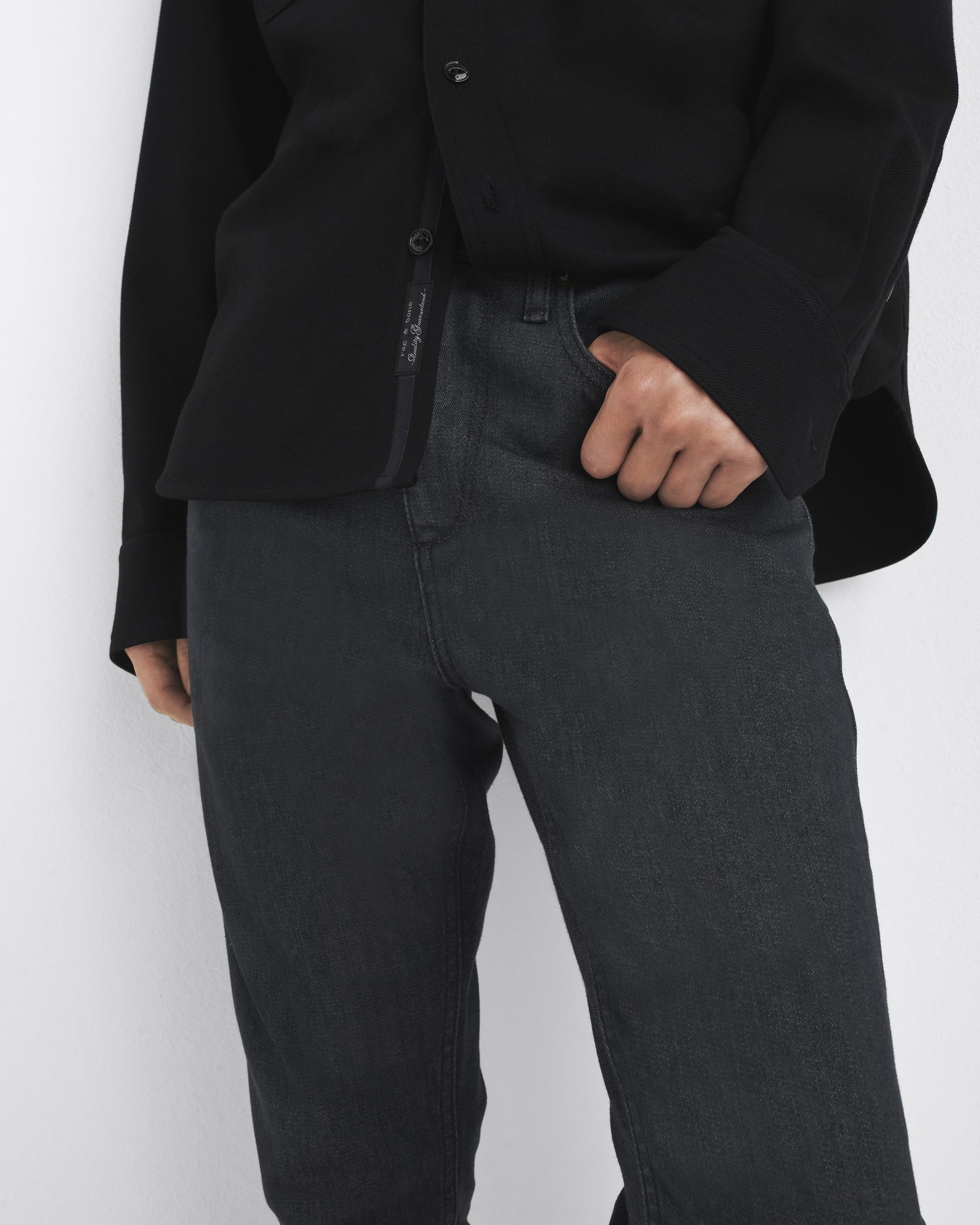 Fit 1 - McGregor
Skinny Fit Aero Stretch Jean - 6