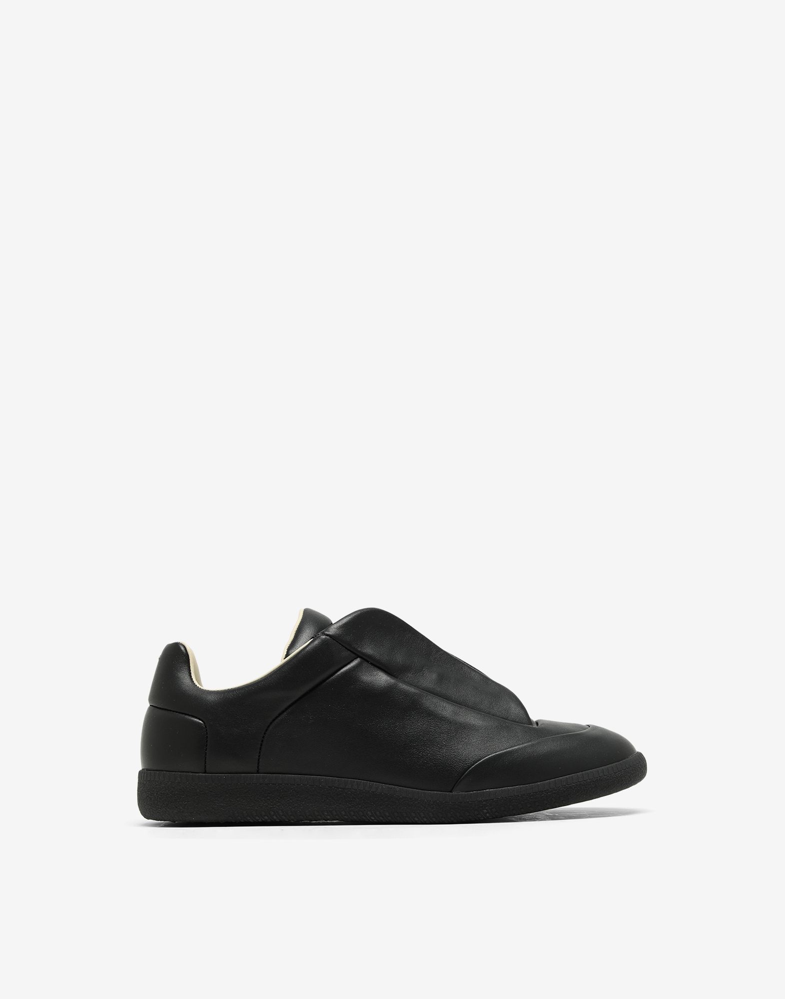 Future sneakers - 1