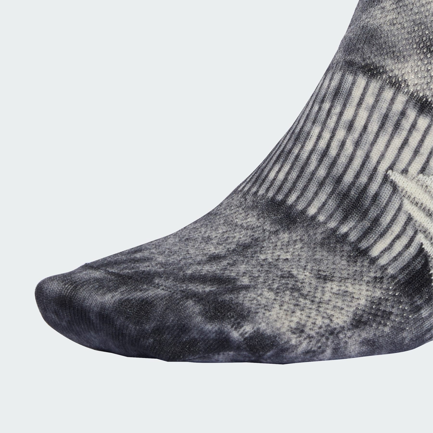 RunxGraphic Washed Sock - 2