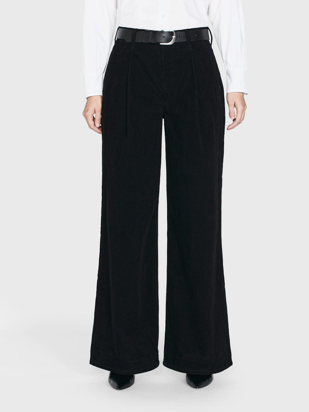 The Corduroy Trouser in Black - 2