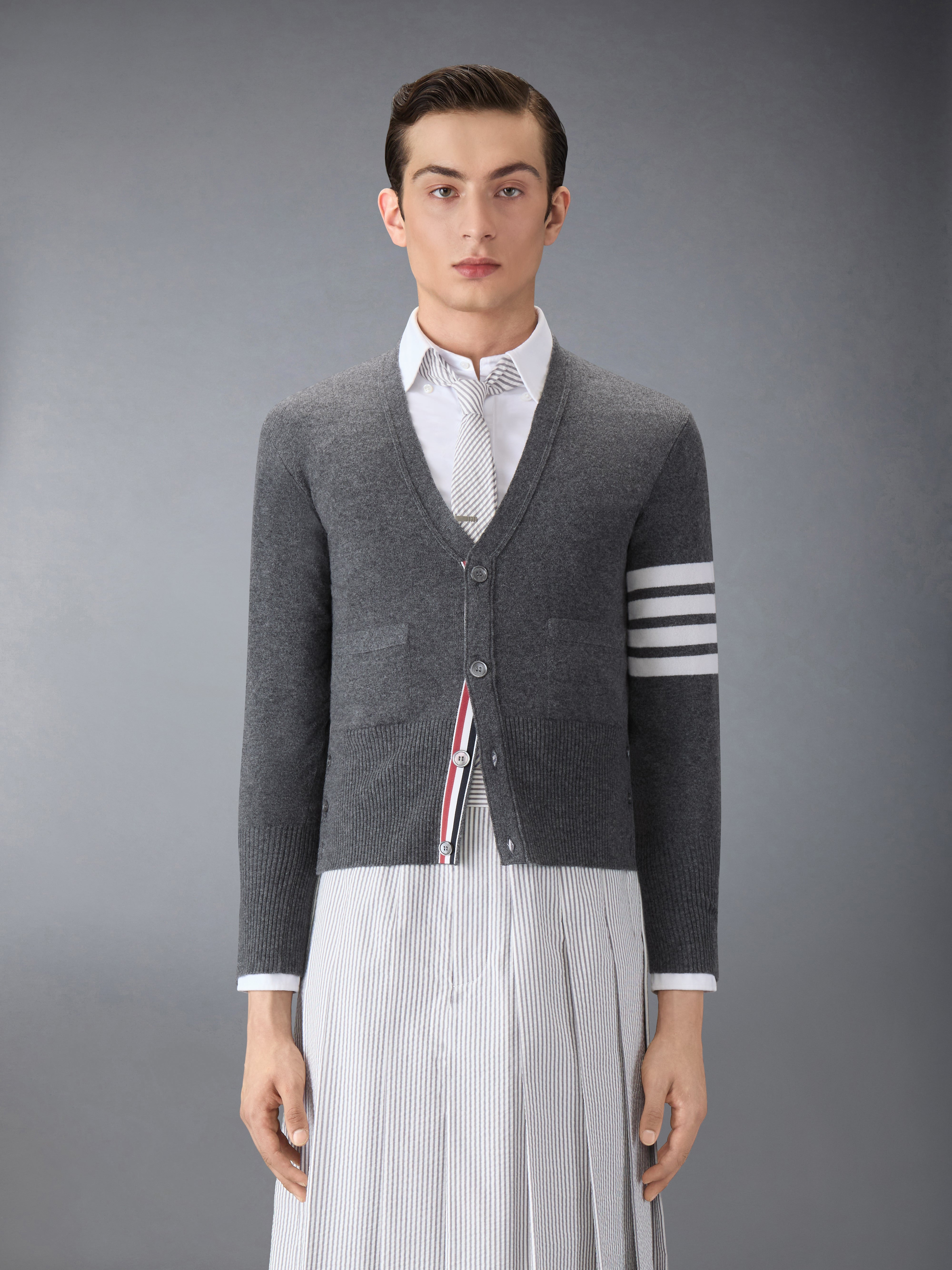 Medium Grey Cashmere 4-Bar V-Neck Cardigan - 2