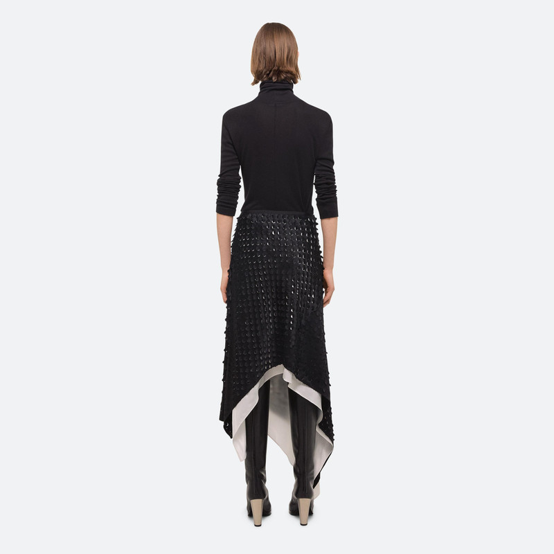 HOLE-PUNCHED SCARF HEM SKIRT 4