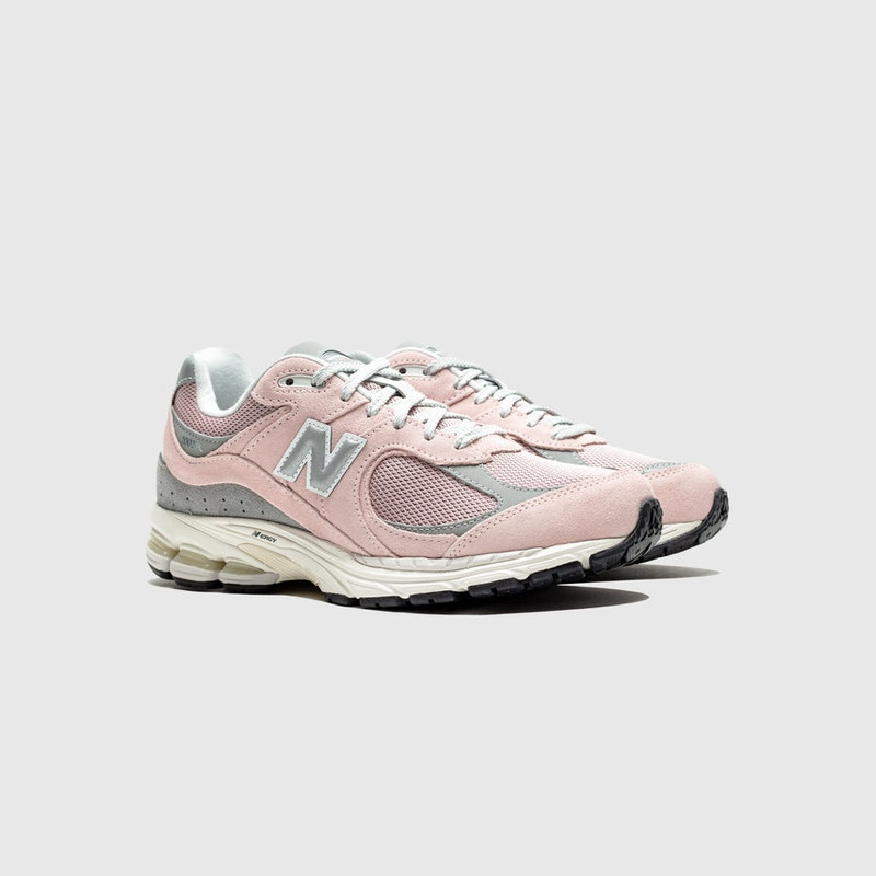 New Balance M2002RFC outlook