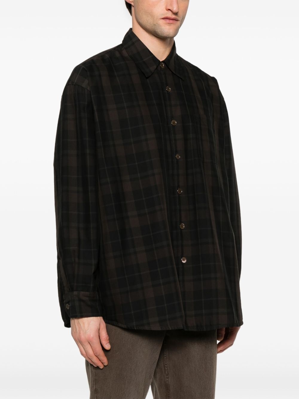 Borrowed shirt - 3