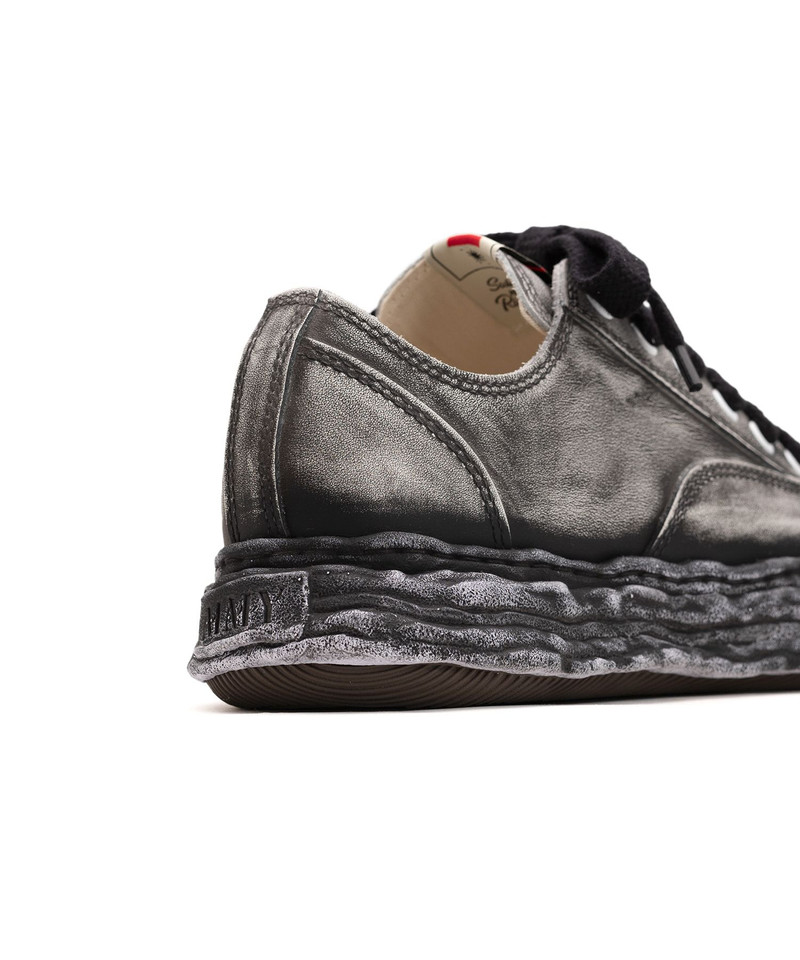 【EXCLUSIVE EDITION】"PETERSON23" OG Sole Faded Leather Low-top Sneaker 8