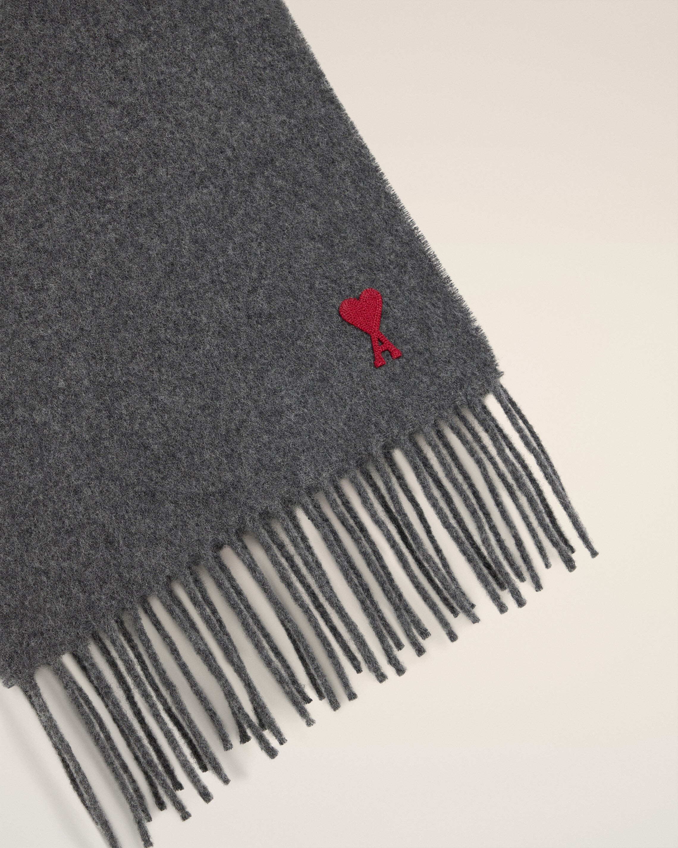 GREY WOOL AMI DE COEUR SCARF - 3