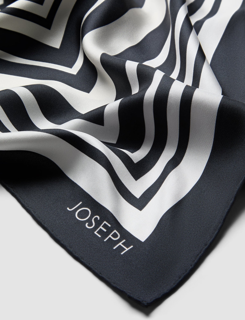 Zenza Large Silk Scarf 3