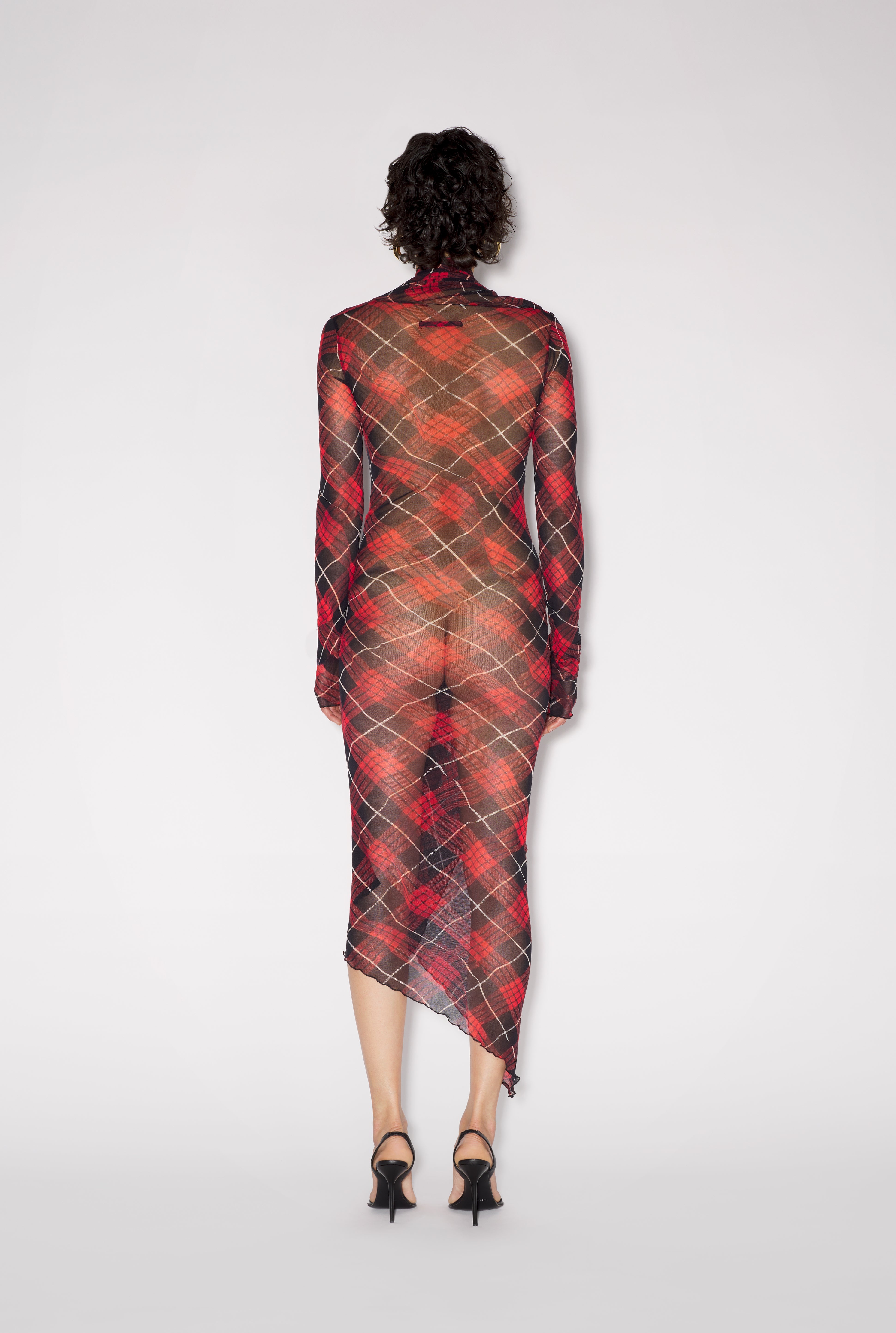 THE RED TARTAN DRESS - 3