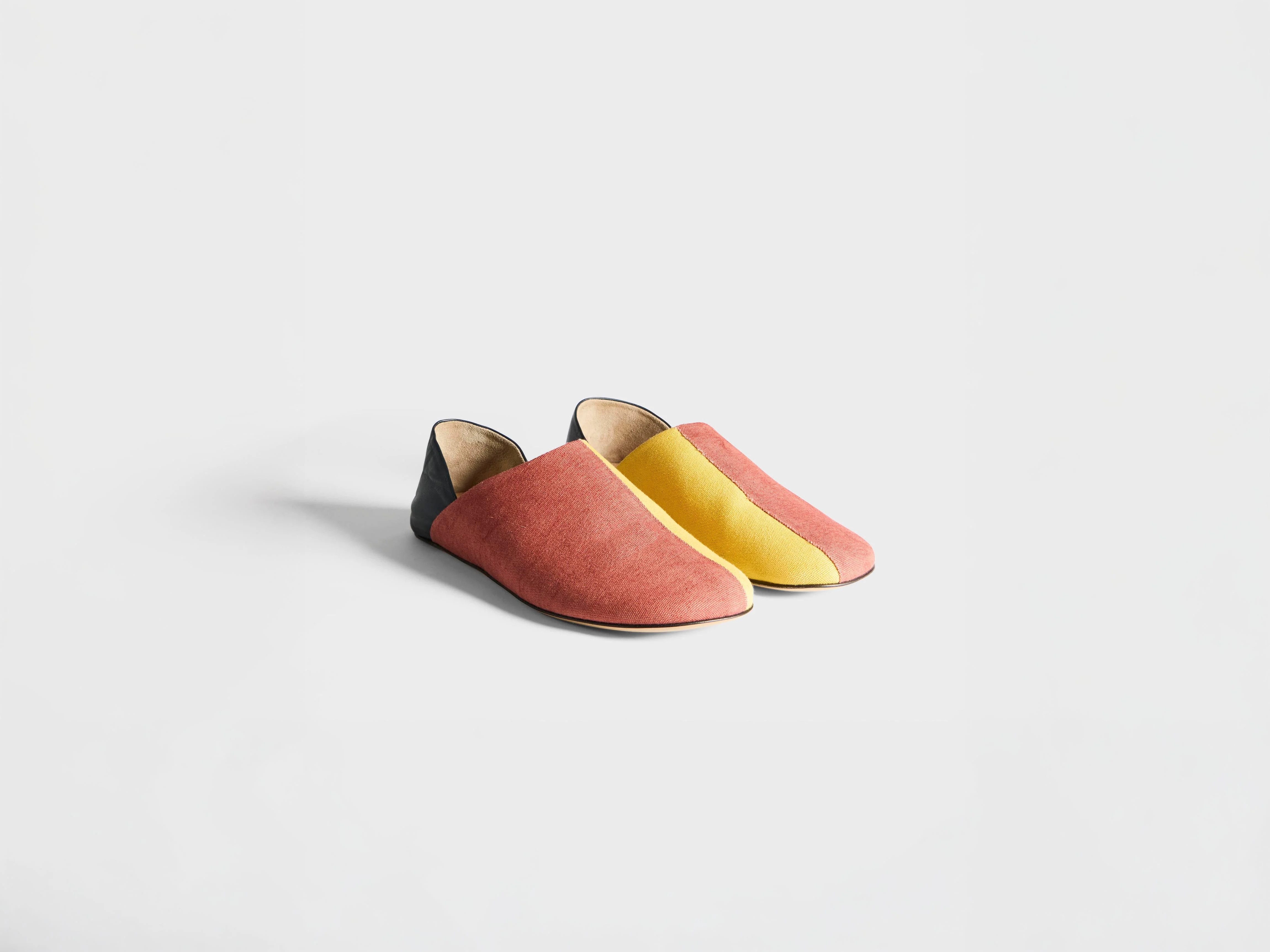 WOMENS SLIPPER MULES IN RUST & MULTI - 1