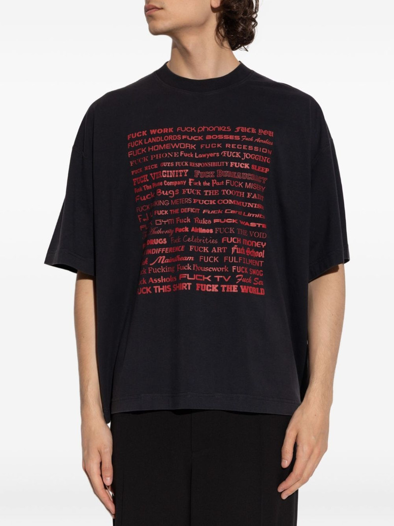 VETEMENTS text-print short-sleeve T-shirt outlook