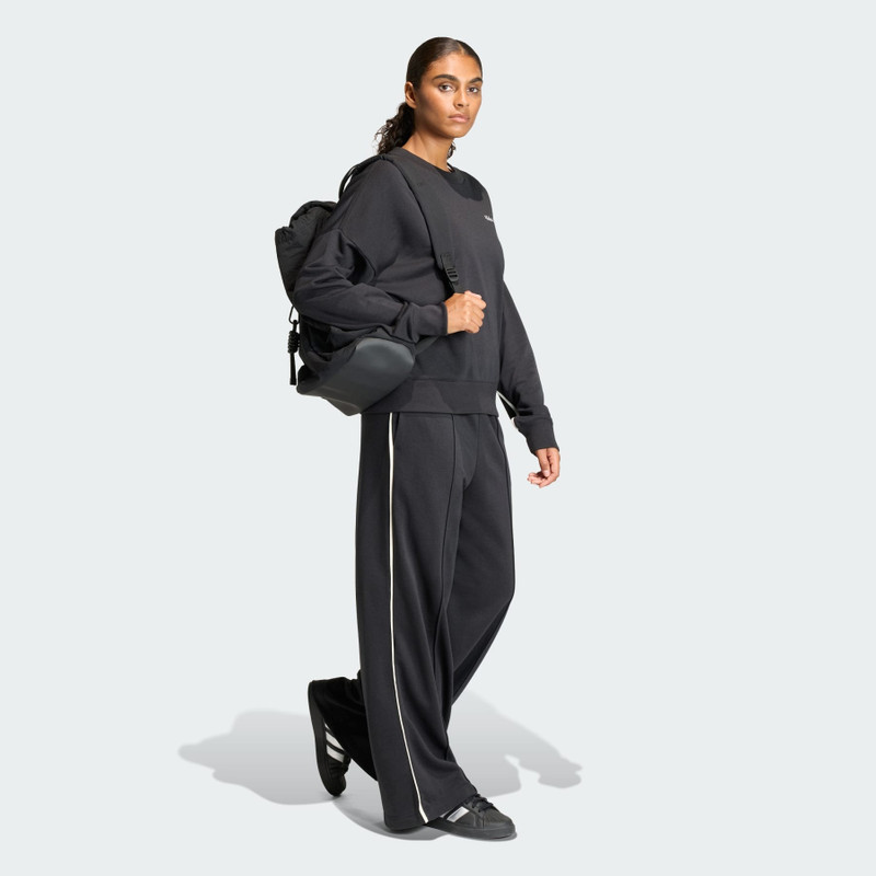 Seasonal Essentials Colourpop Pants with Embroidered Graphic 4