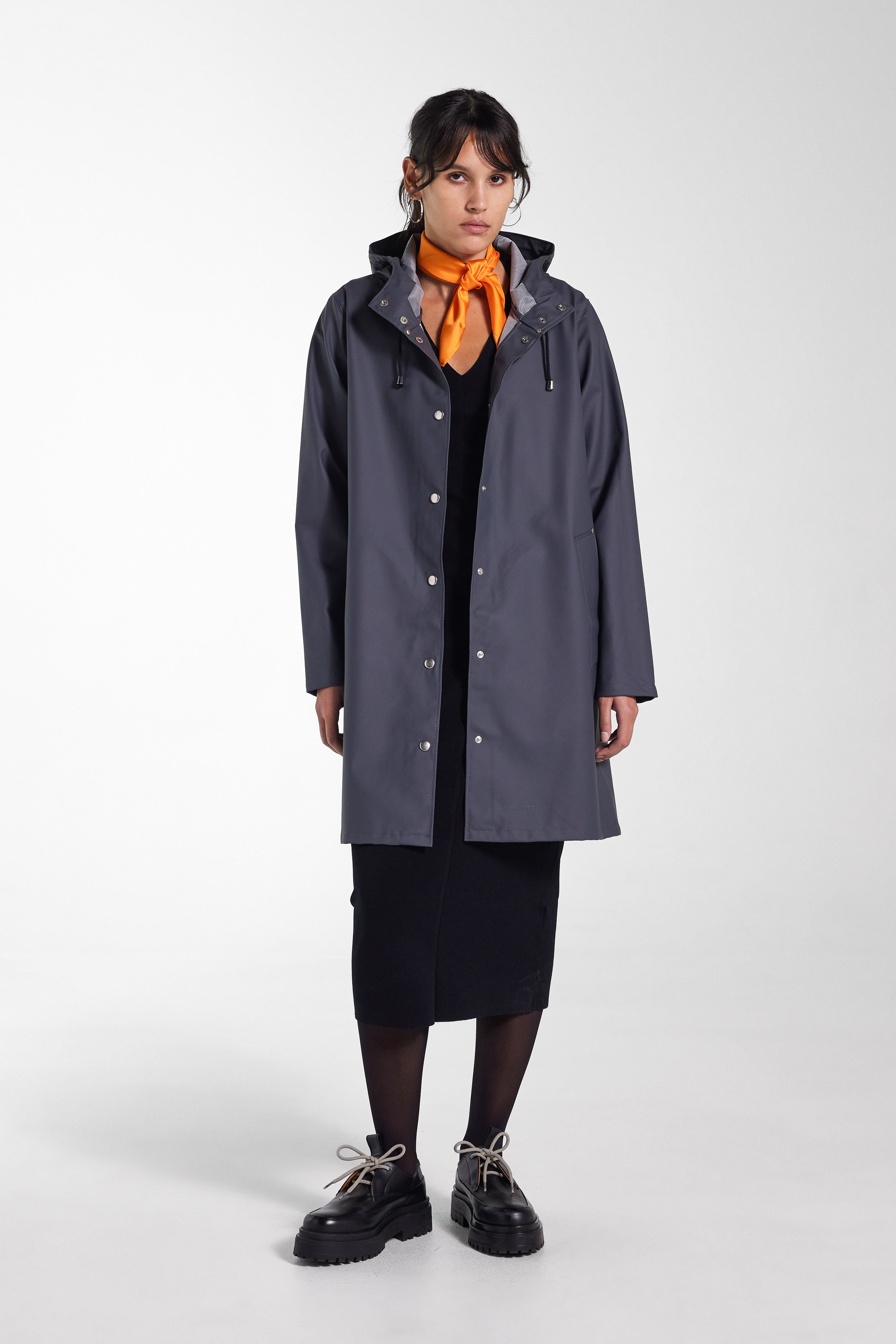 Stutterheim Mosebacke Lightweight Raincoat in Charcoal at Nordstrom - 6