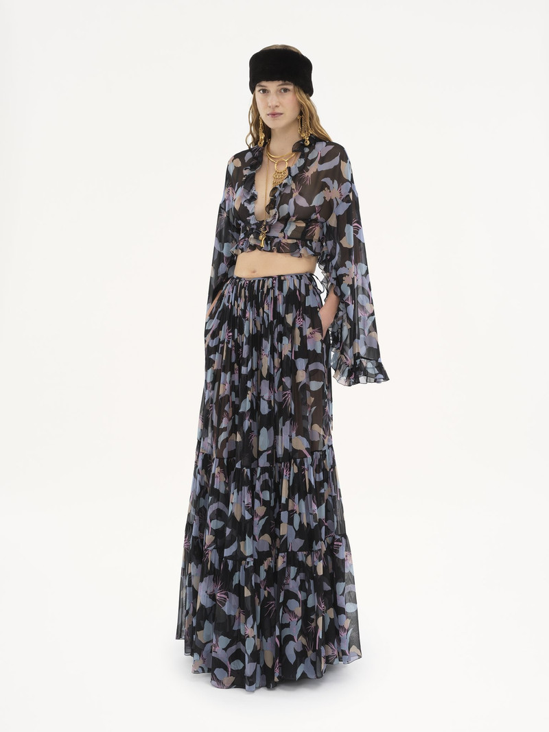SILK GEORGETTE에 있는 GATHERED MAXI 피부 3