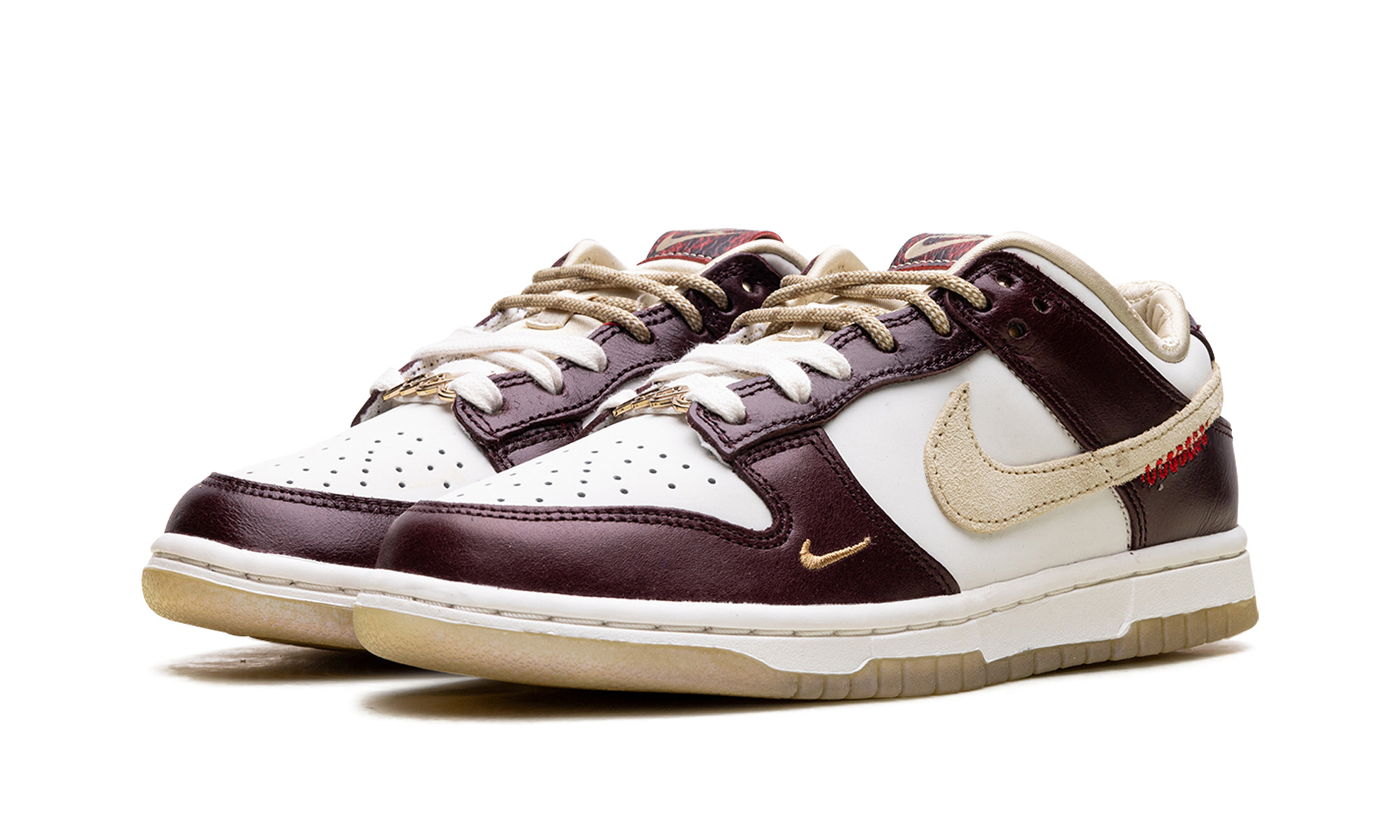 Dunk Low LX WMNS "Year Of the Snake" - 2