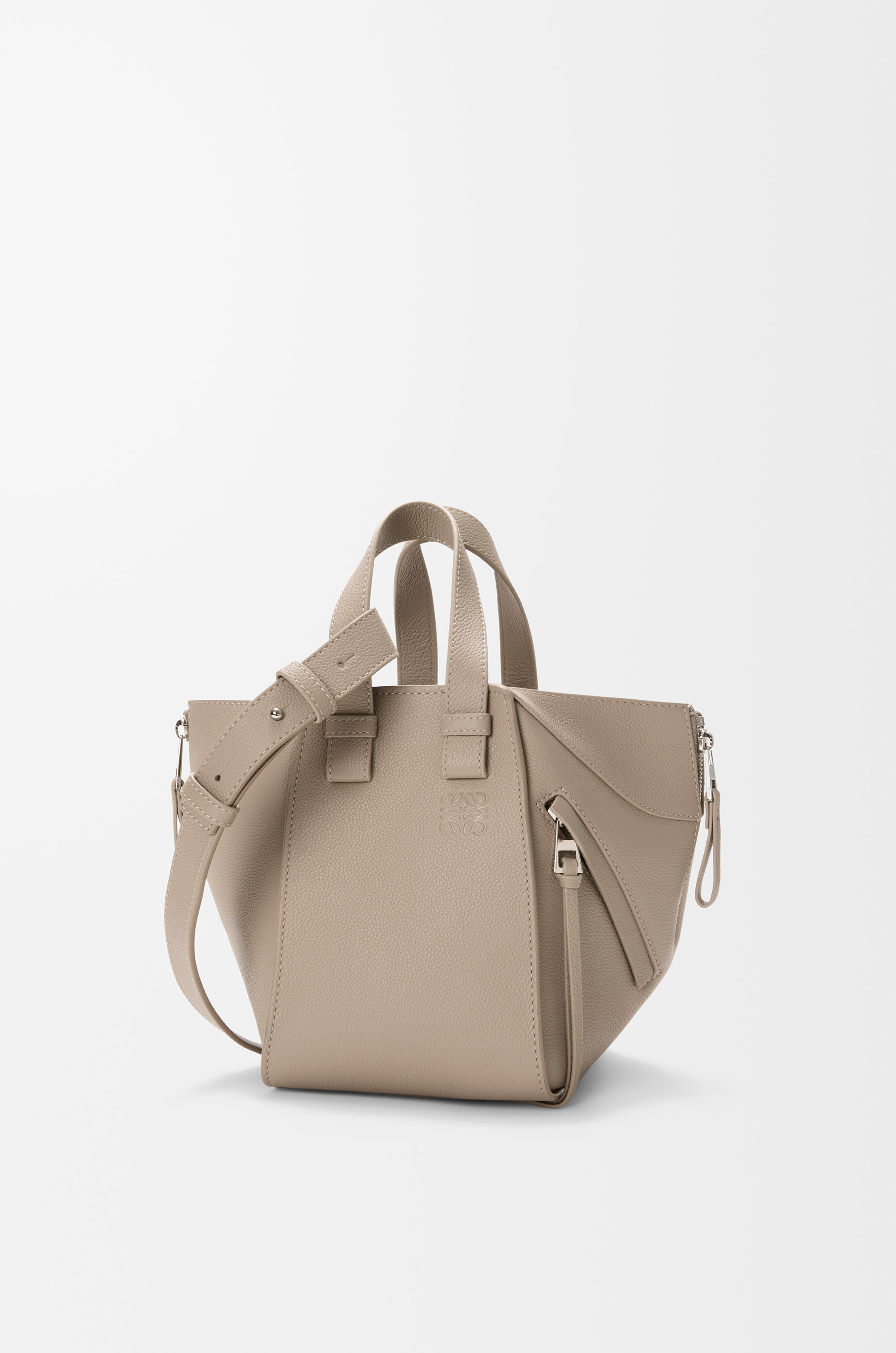Compact Hammock bag in soft grained calfskin - 2