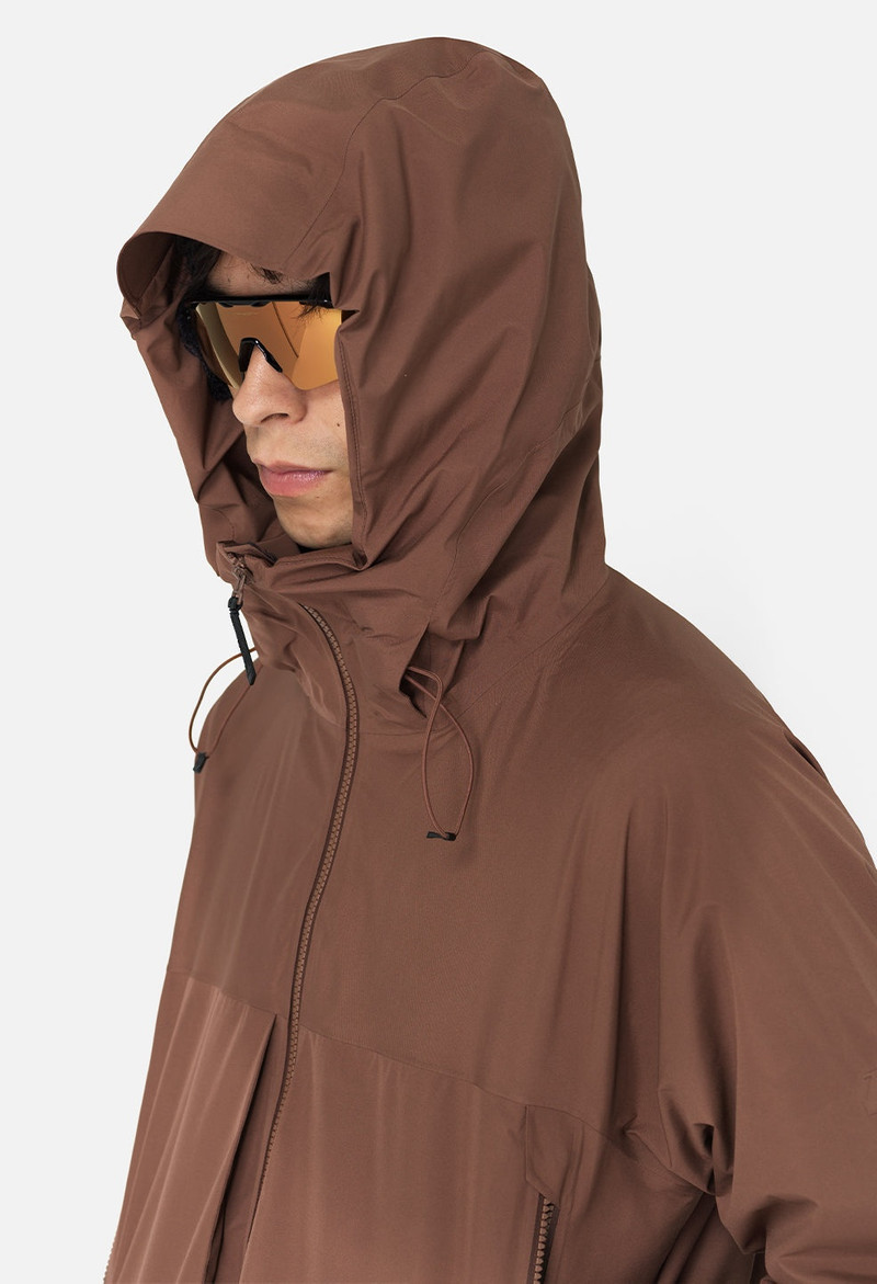 JOHN ELLIOTT X DESCENTE ALLTERRAIN SHELL JACKET 7