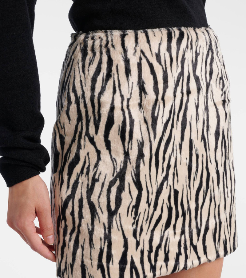 Printed faux fur miniskirt 4