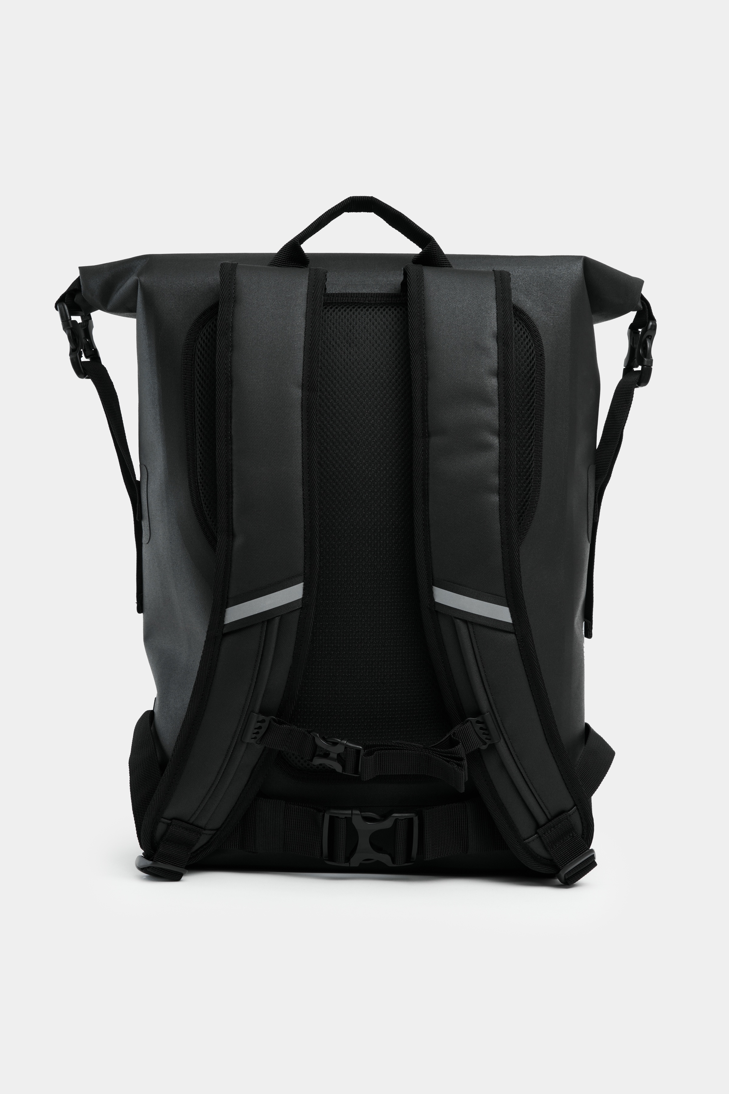 Rain Rolltop 25L Backpack Black - 3