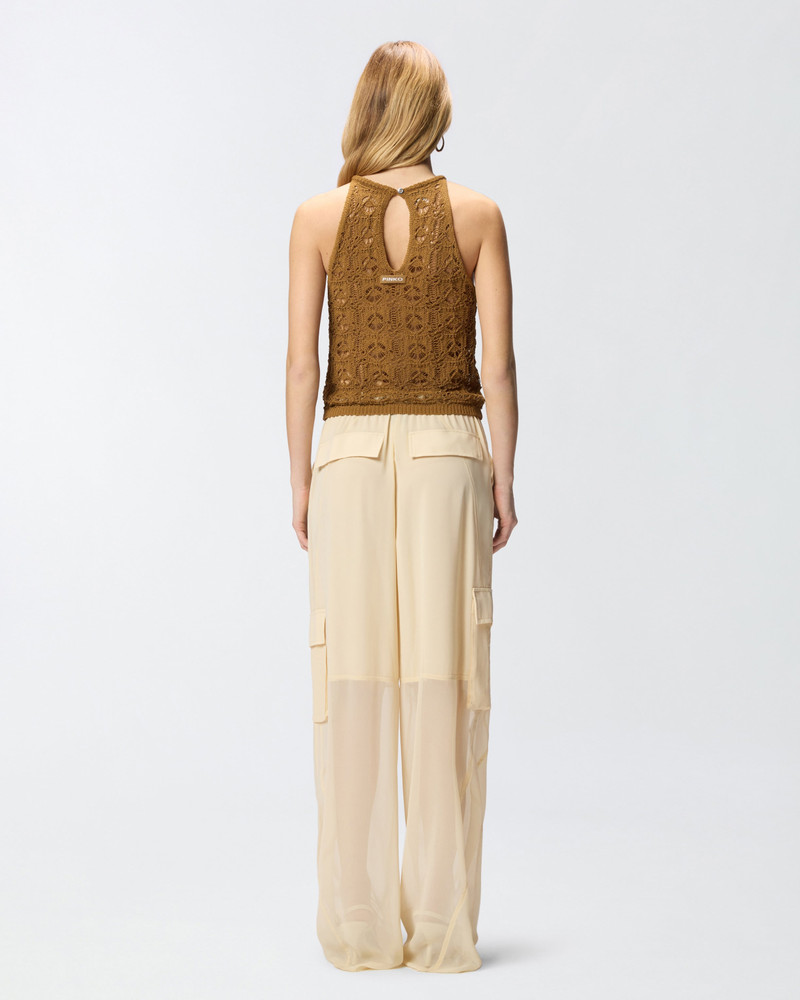 CROCHET-EFFECT TOP WITH APPLIQUÉ FLOWERS 5