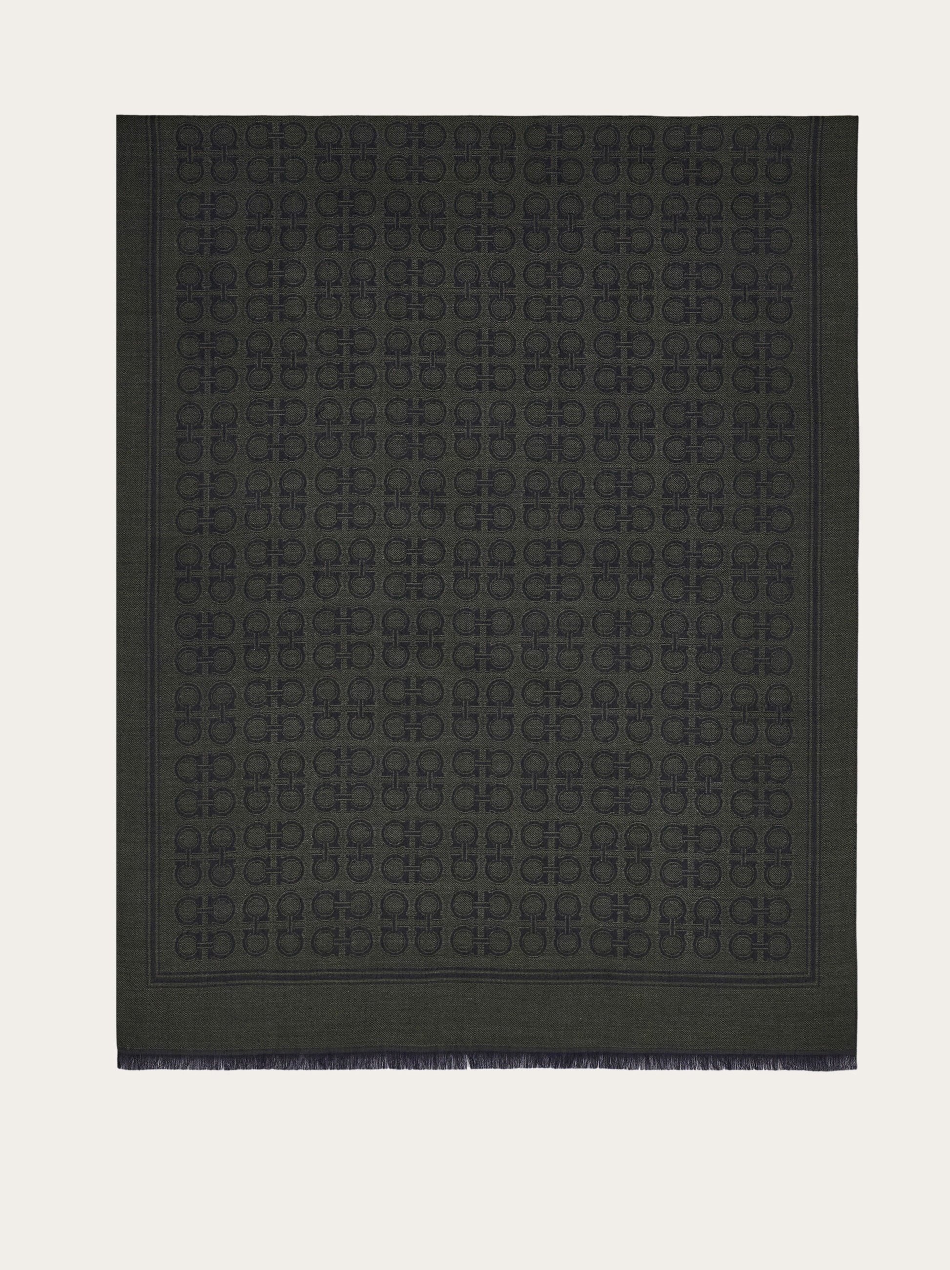 Gancini square stole - 4