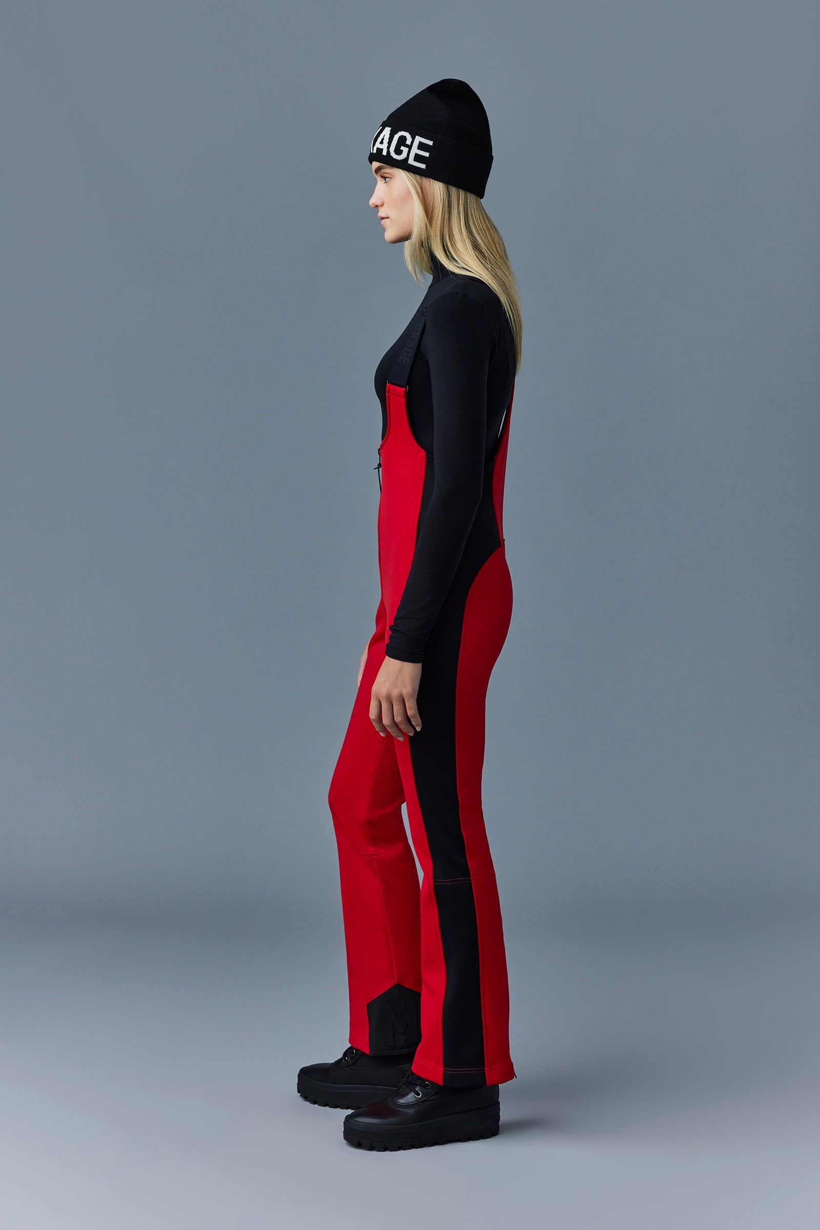 Shawna, Techno fleece ski suit with articulated sleeves and knees