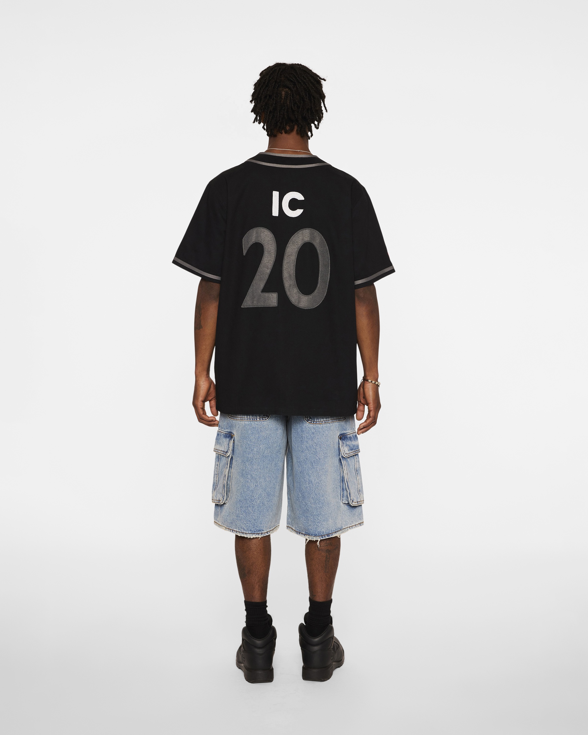 BETTS TEE - 5
