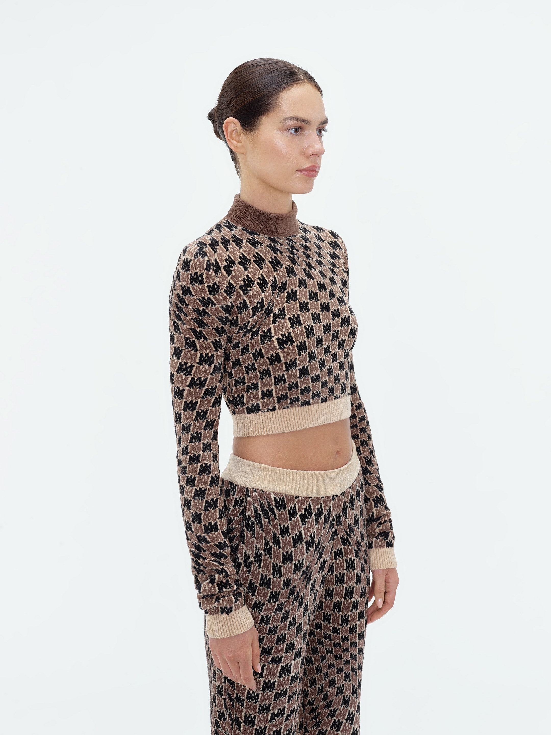 MA SWIRL L/S CROP TOP - 12