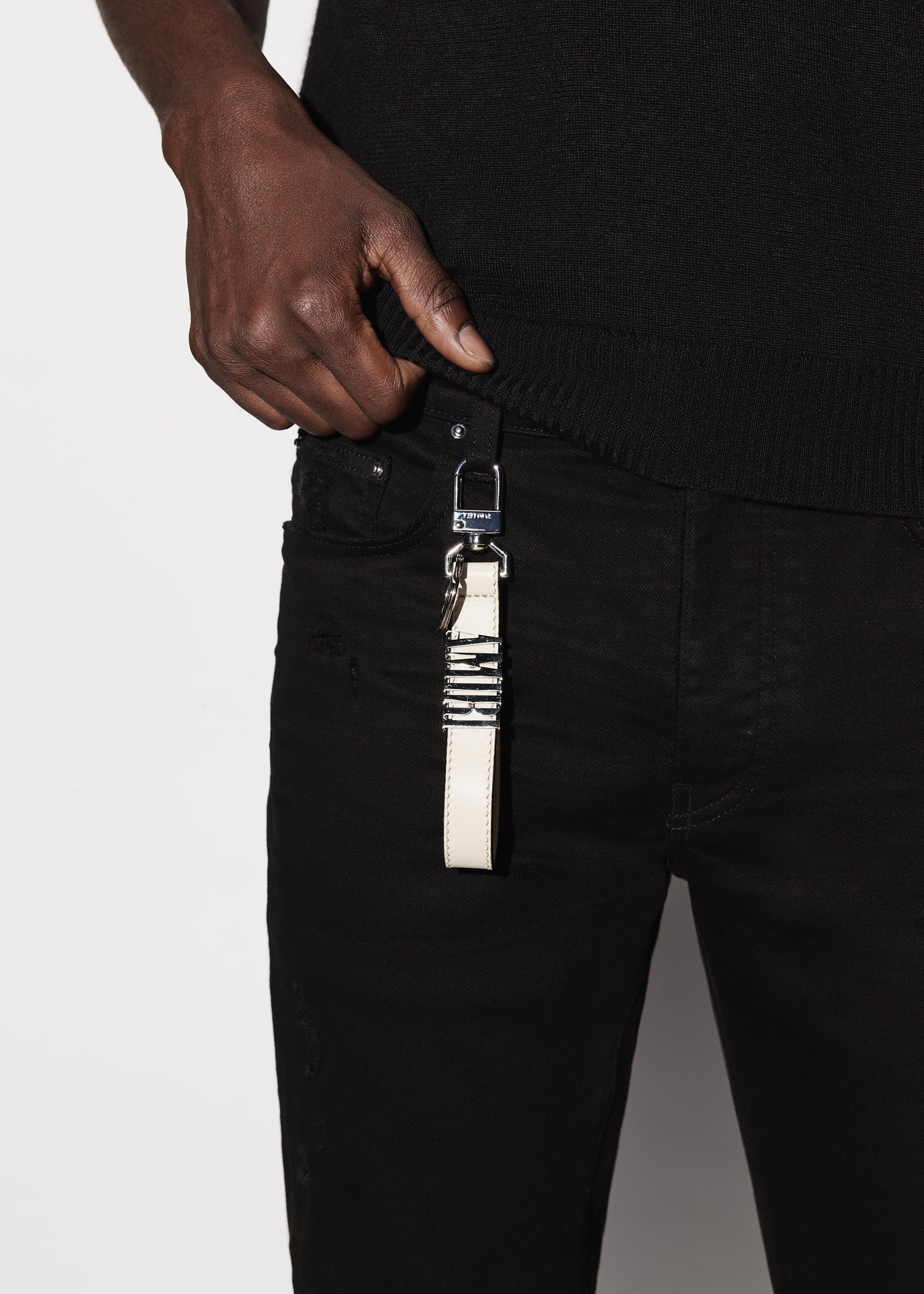 AMIRI KEYRING 5
