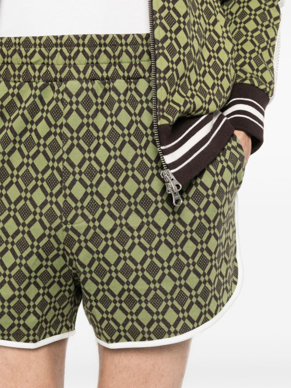 geometric-patterned jersey shorts - 6