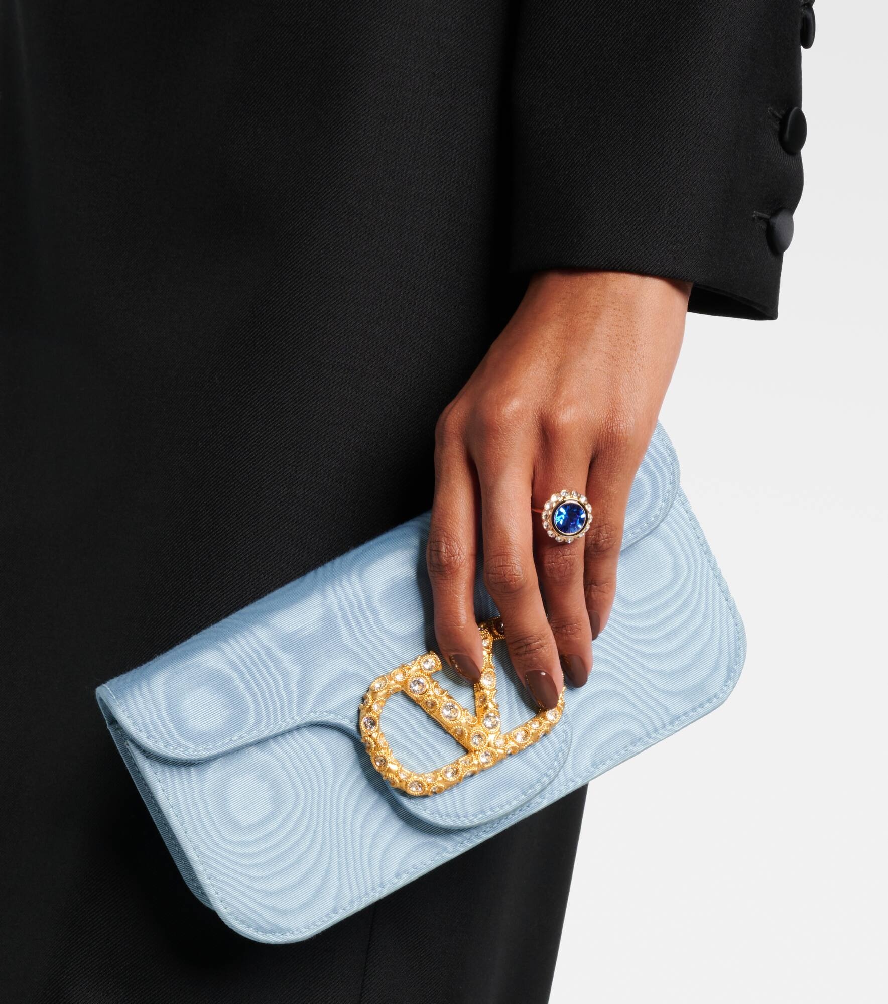 VLogo crystal-embellished ring - 5