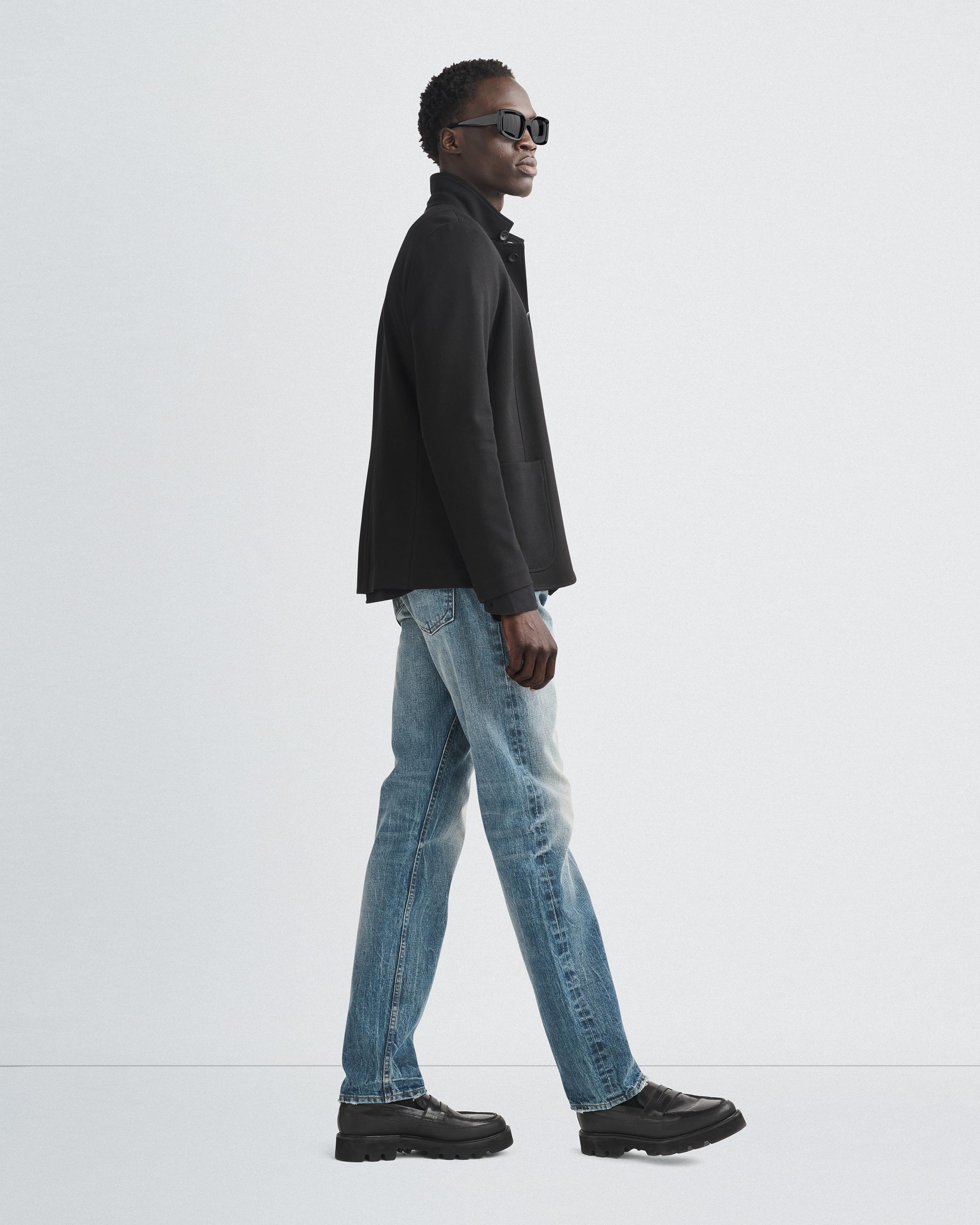 Fit 4 - Greenwich
Straight Archive Selvedge Jean - 3