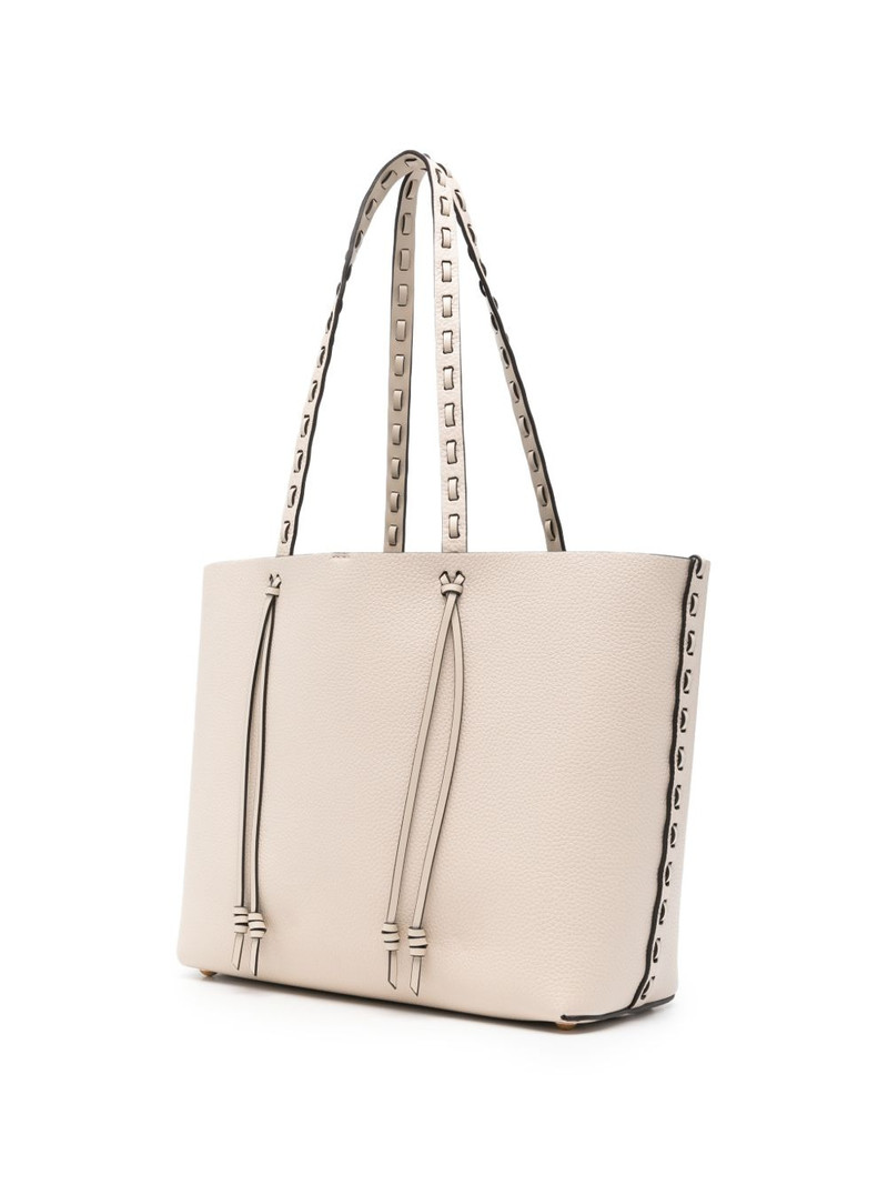 detachable-pouch shoulder bag 3
