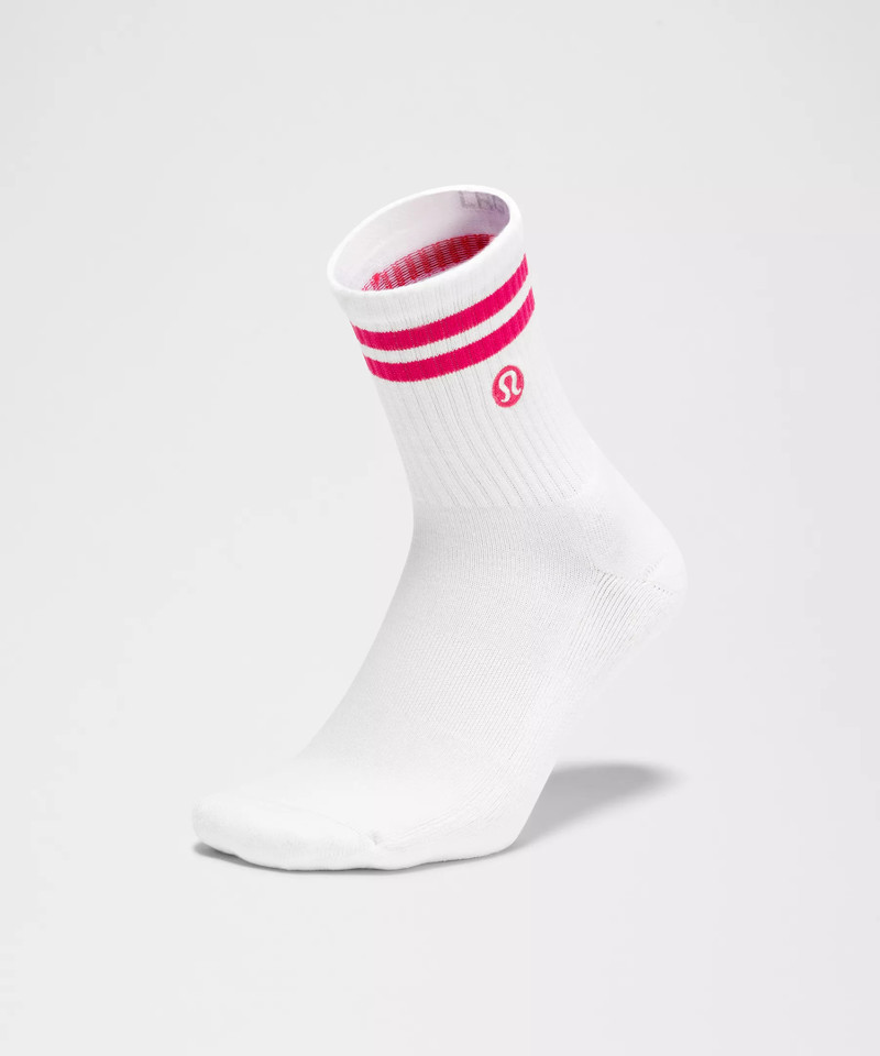 Unisex Daily Essential Quarter Socks *Stripe 3