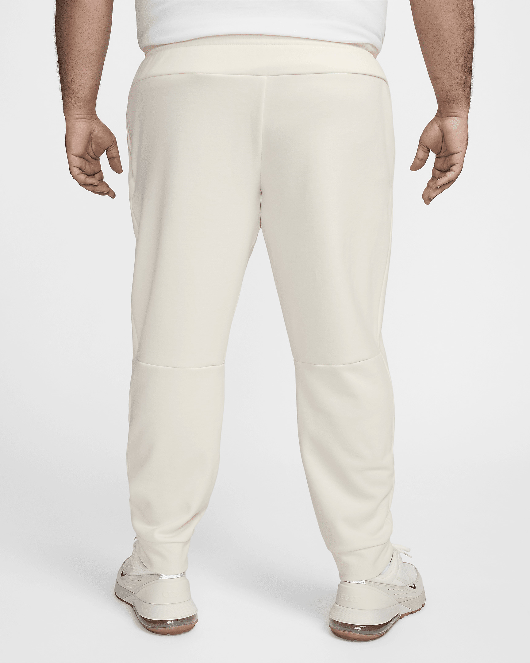 Nike Primary Men's Dri-FIT UV Versatile Joggers - 9