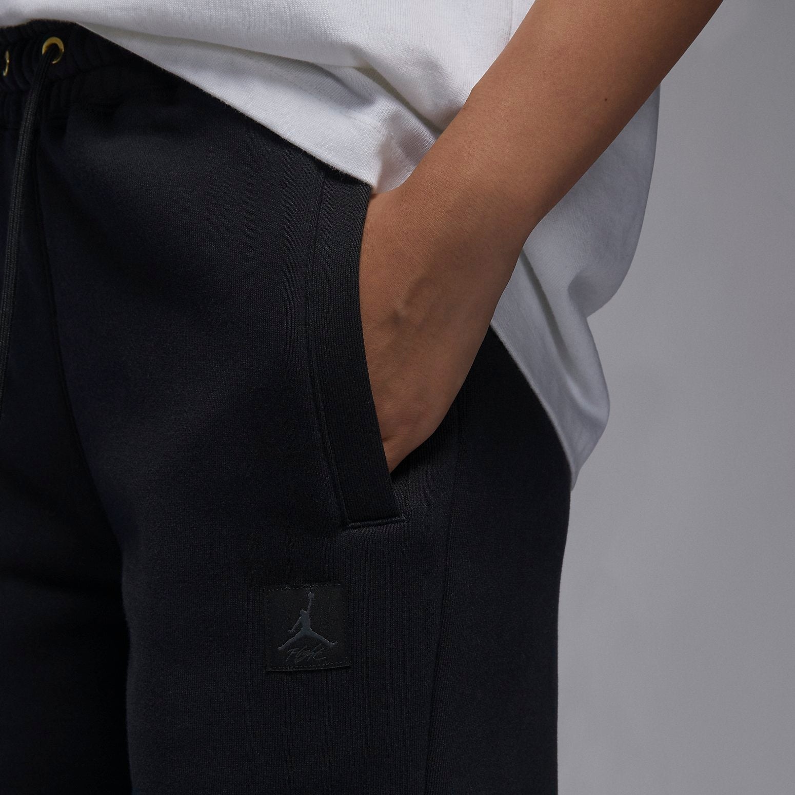 (WMNS) Air Jordan Flight Pants 'Black' FB5114-010 - 4