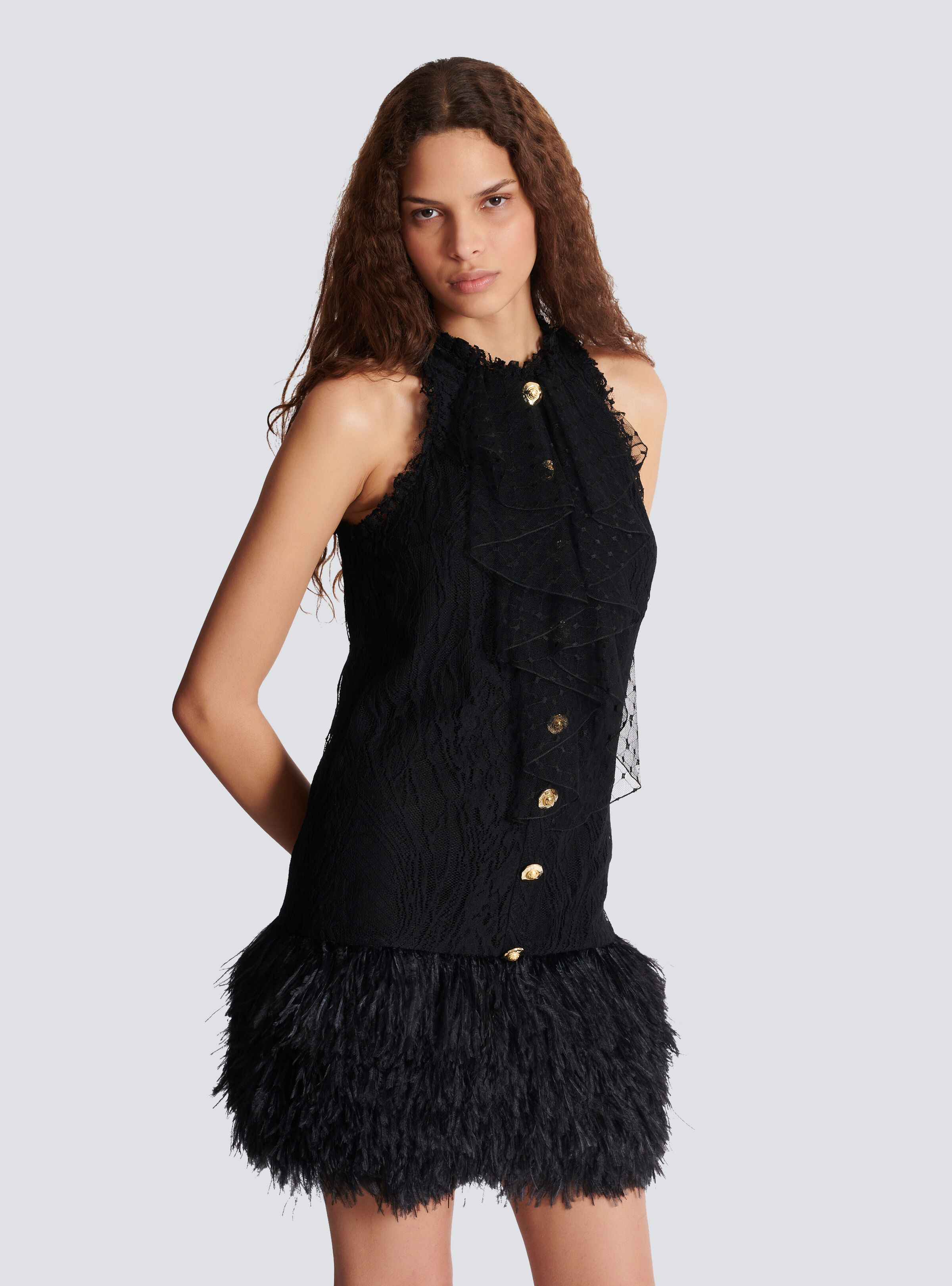 Flowing lace and feather dress - 6