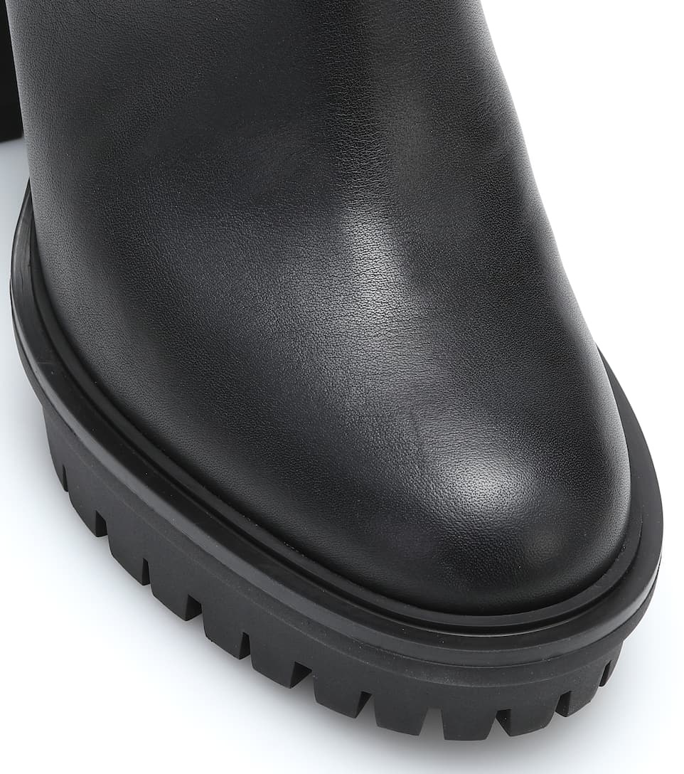 Leather ankle boots - 6
