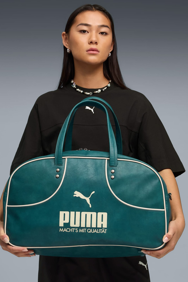 PUMA PUMA 1976 Archive 30L Grip Bag outlook