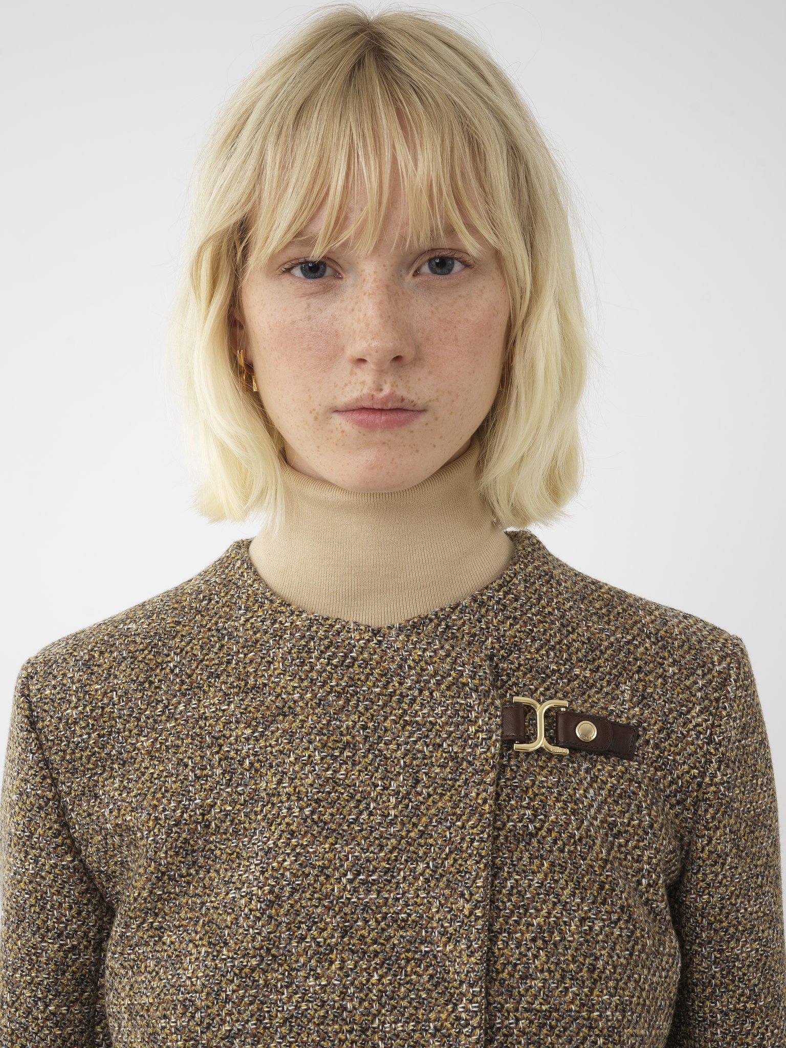 SHORT FITTED JACKET - 7