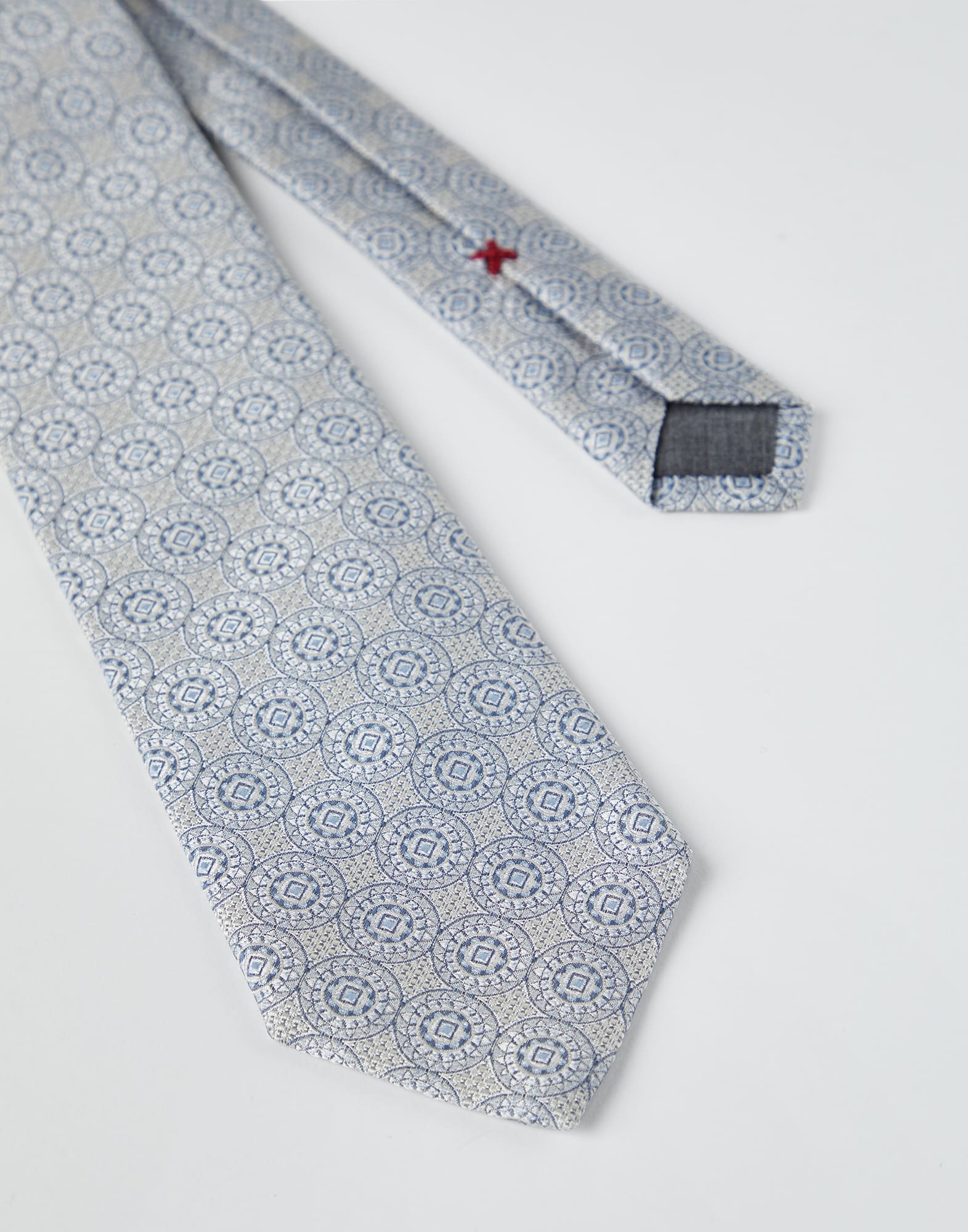 Silk tie with geometric design - 2