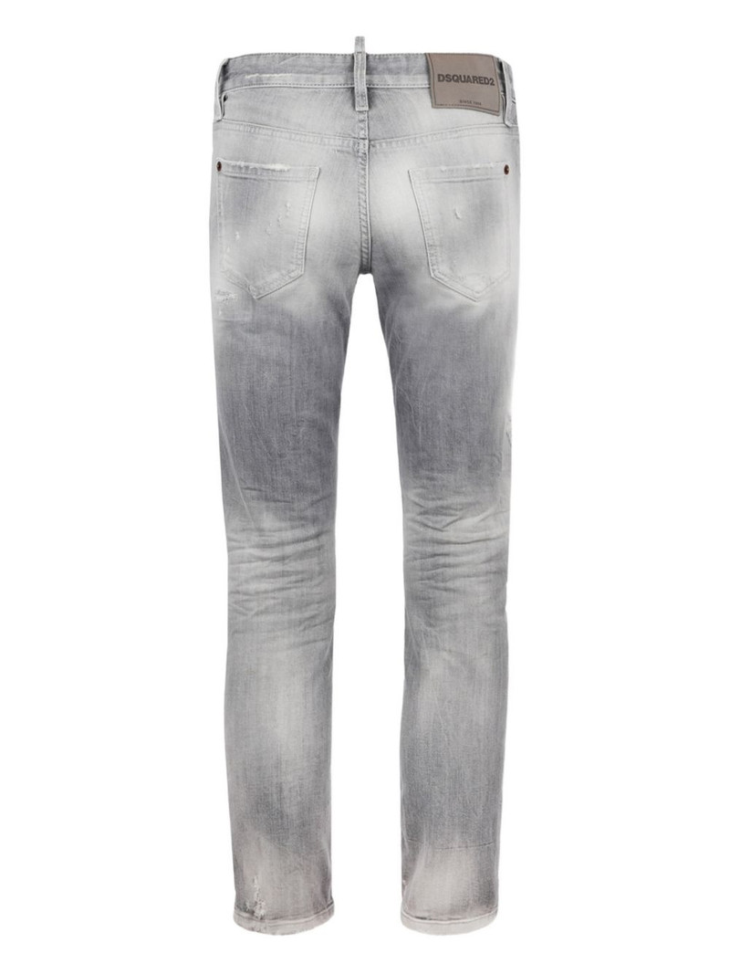 DSQUARED2 logo-patch jeans outlook